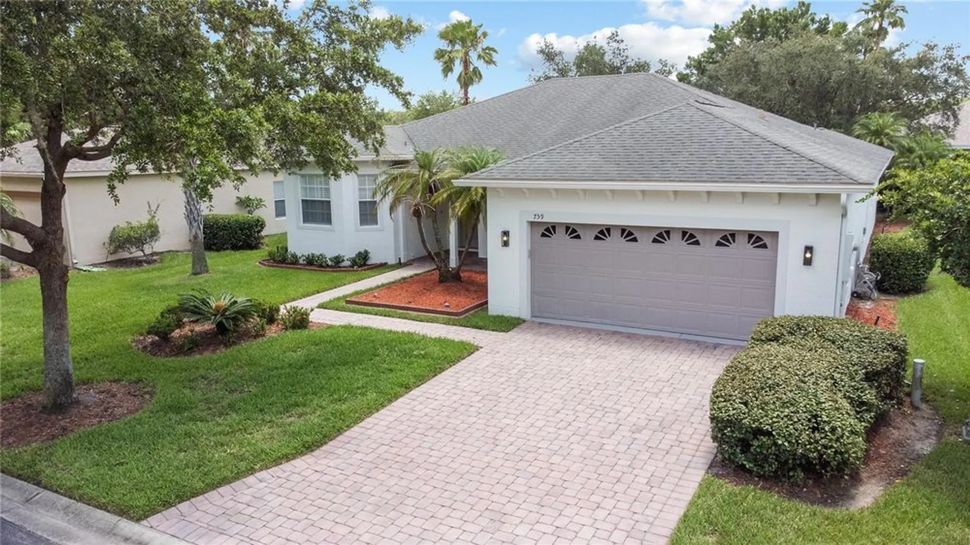Property Slideshow image 3 of 50 | 759 largo pass, Poinciana, FL, 34759