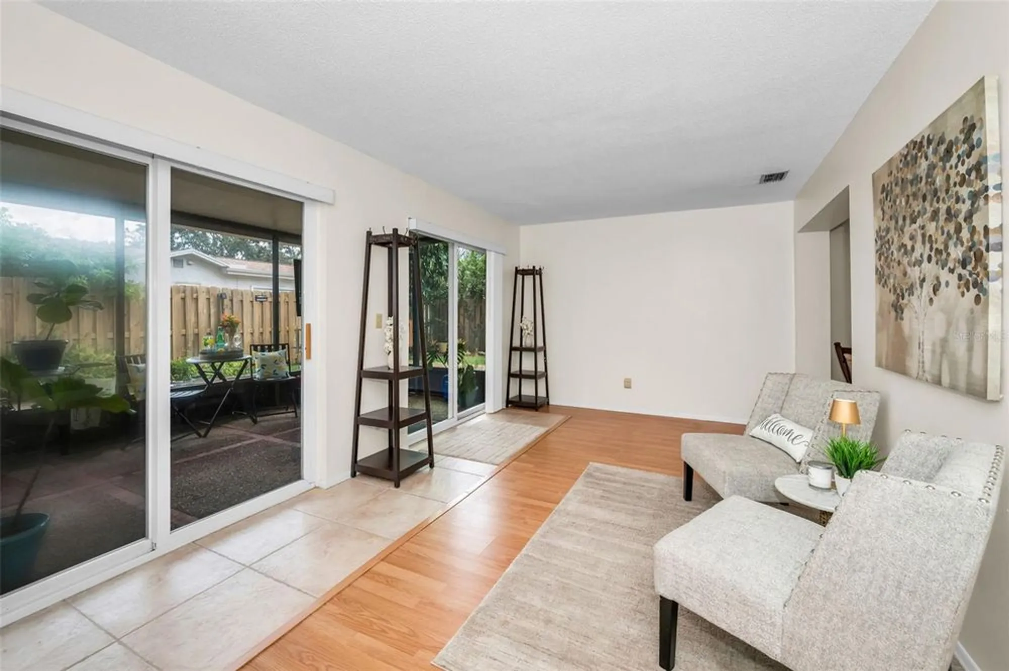 Property Slideshow image 25 of 70 | 921 anchorage ln, Palm Harbor, FL, 34685