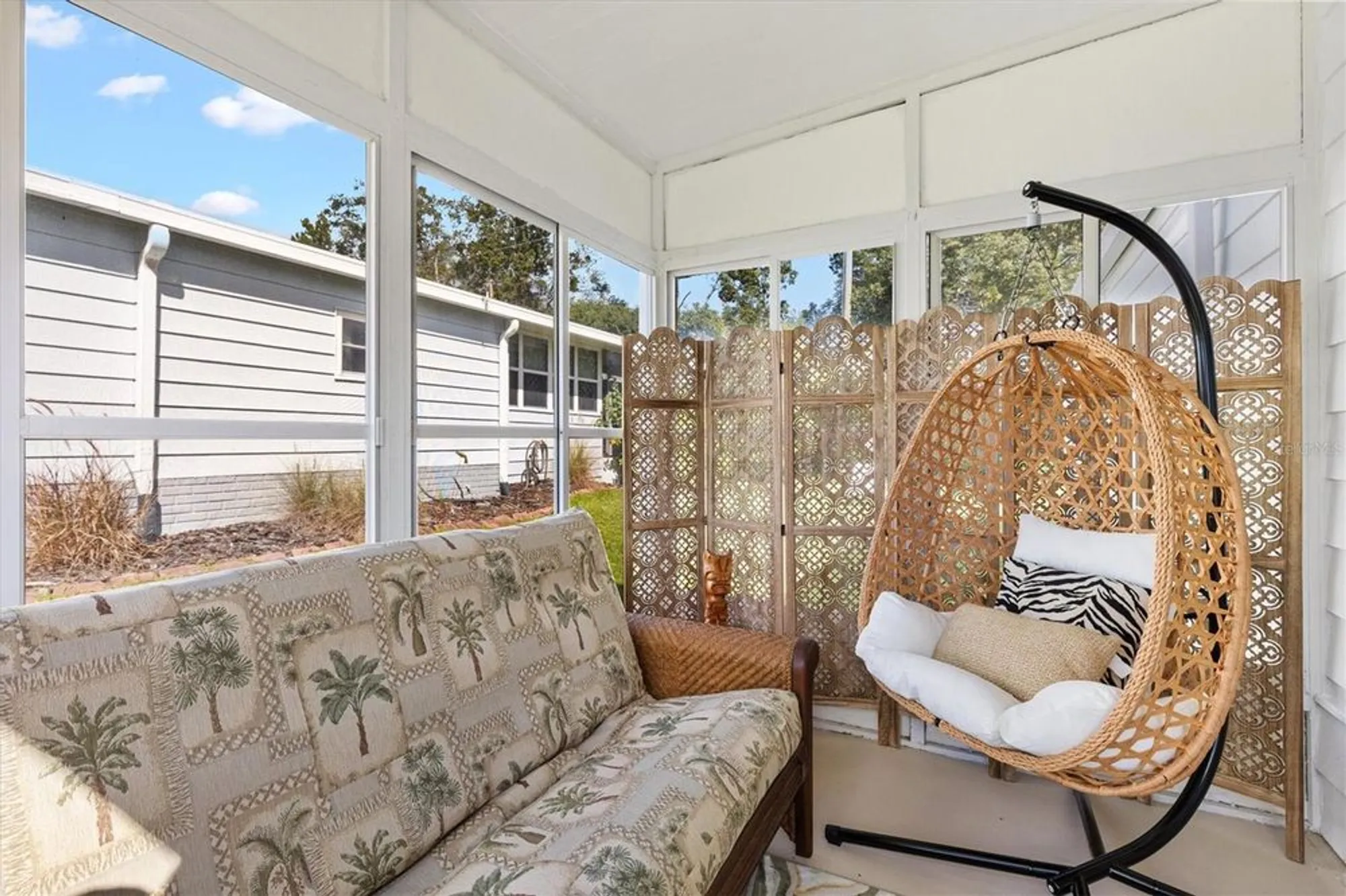 Property Slideshow image 17 of 32 | 1421 e schwartz blvd, The Villages, FL, 32159