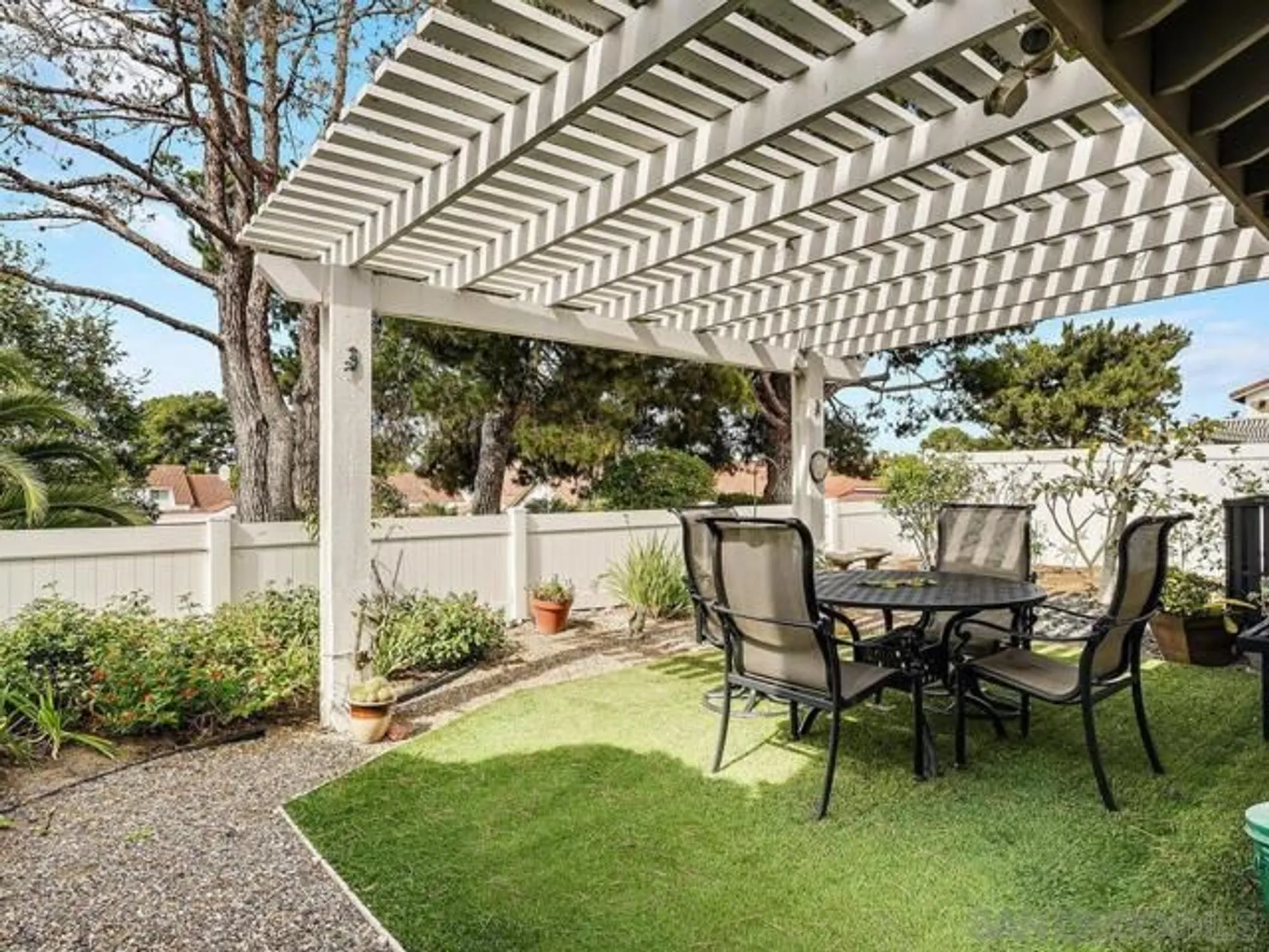 Property Slideshow image 29 of 32 | 4671 barcelona way, Oceanside, CA, 92056