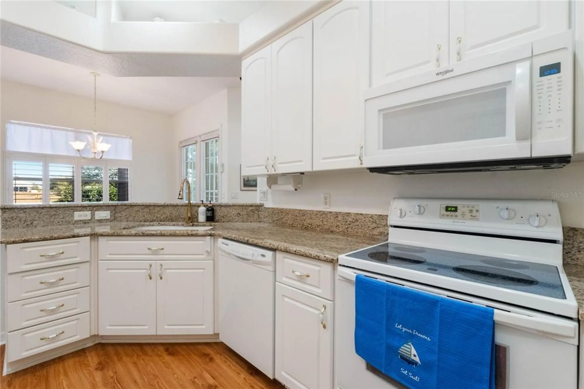 Property Slideshow image 15 of 65 | 5502 bounty cir, Tavares, FL, 32778