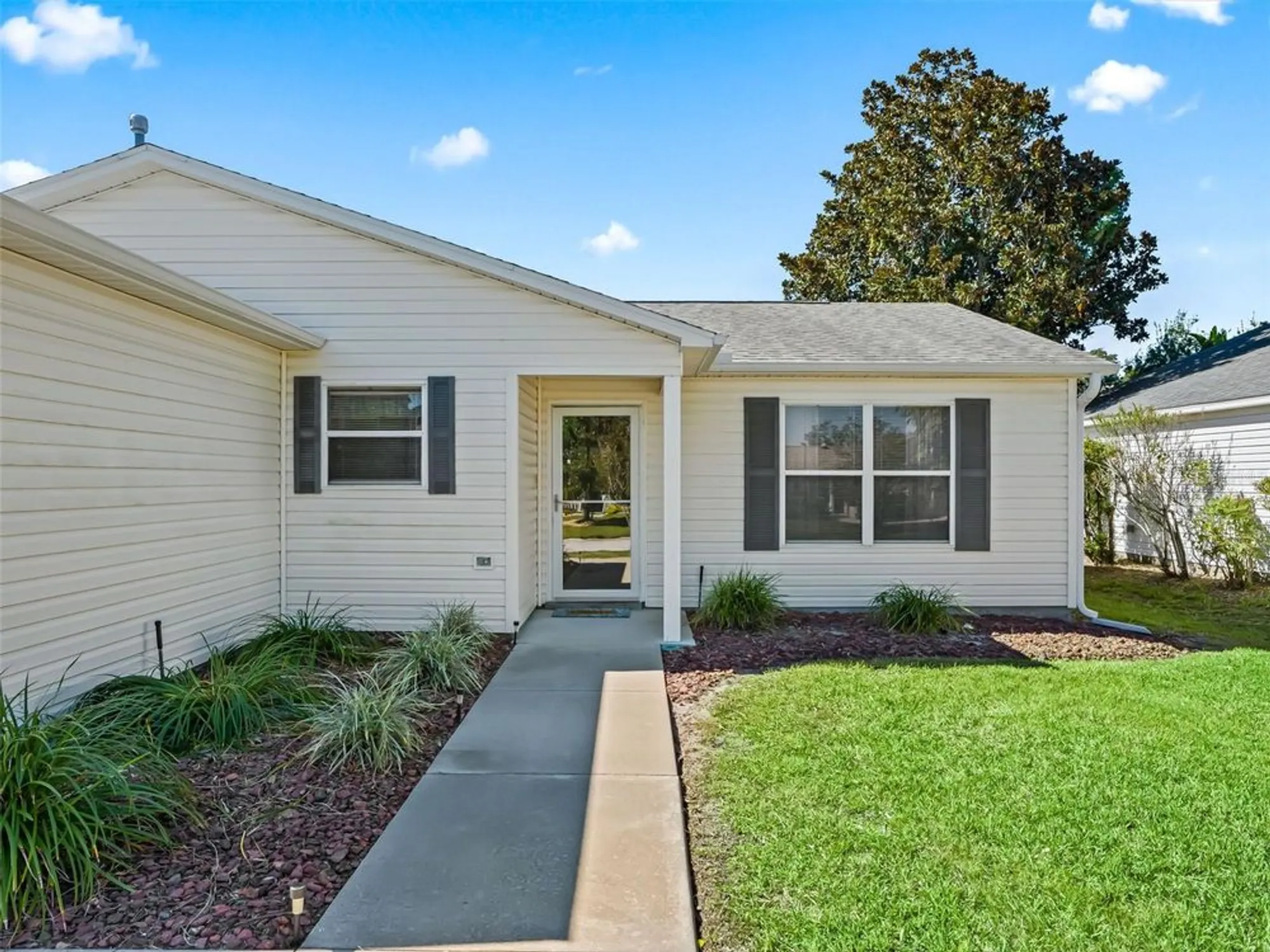 Property Slideshow image 5 of 57 | 17930 se 83rd melody ave, The Villages, FL, 32162