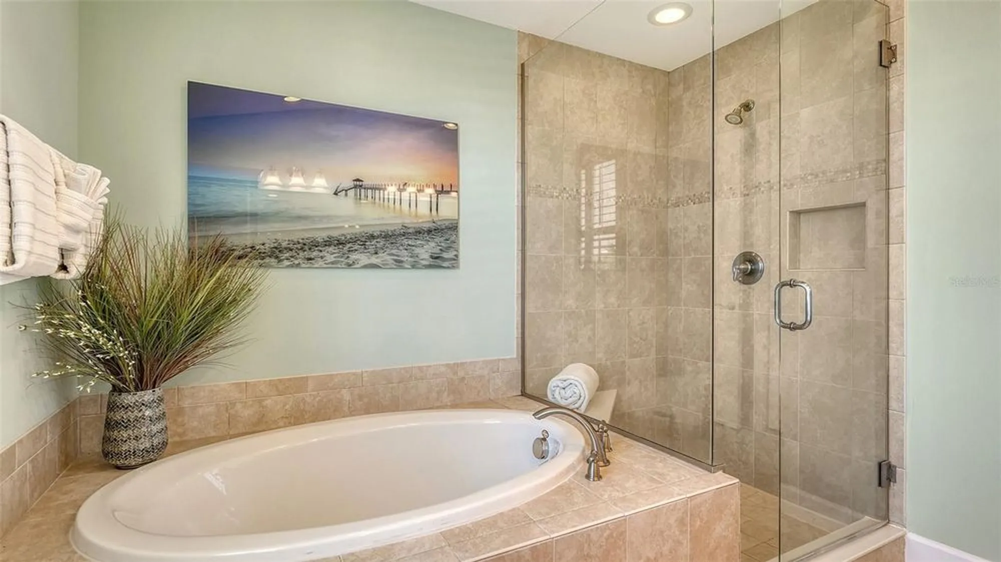 Property Slideshow image 27 of 52 | 343 compass point dr unit 201, Bradenton, FL, 34209