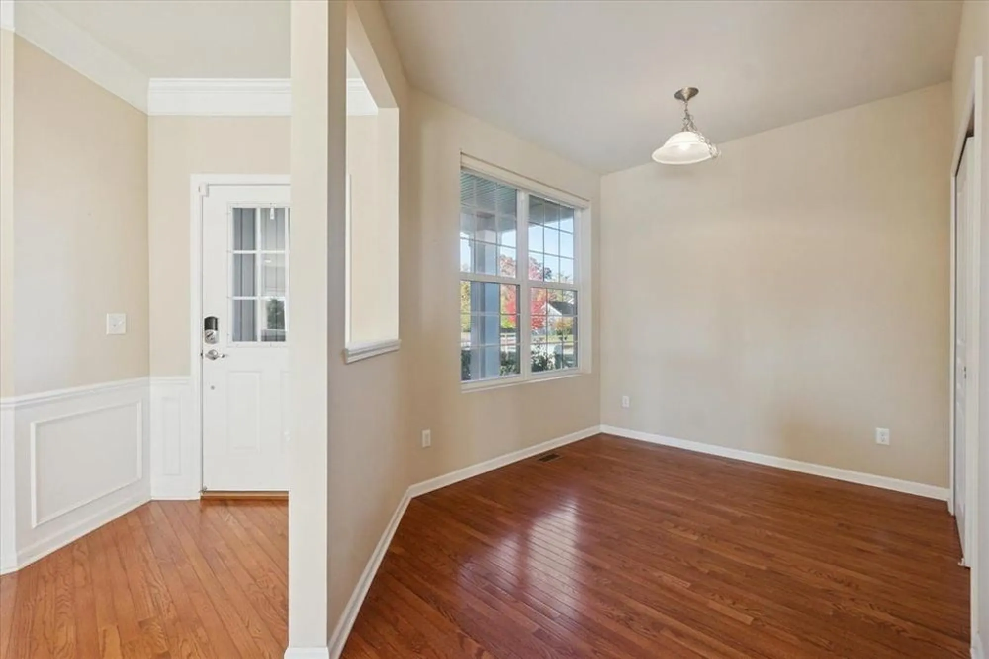 Property Slideshow image 15 of 67 | 9525 pine valley dr, Grand Blanc, MI, 48439