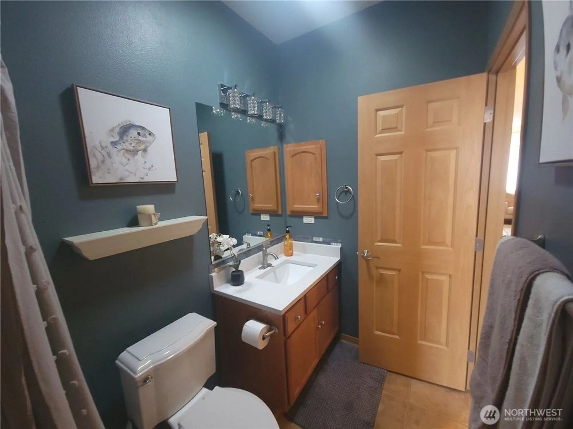 Property Slideshow image 14 of 16 | 8542 bainbridge loop, Lacey, WA, 98516