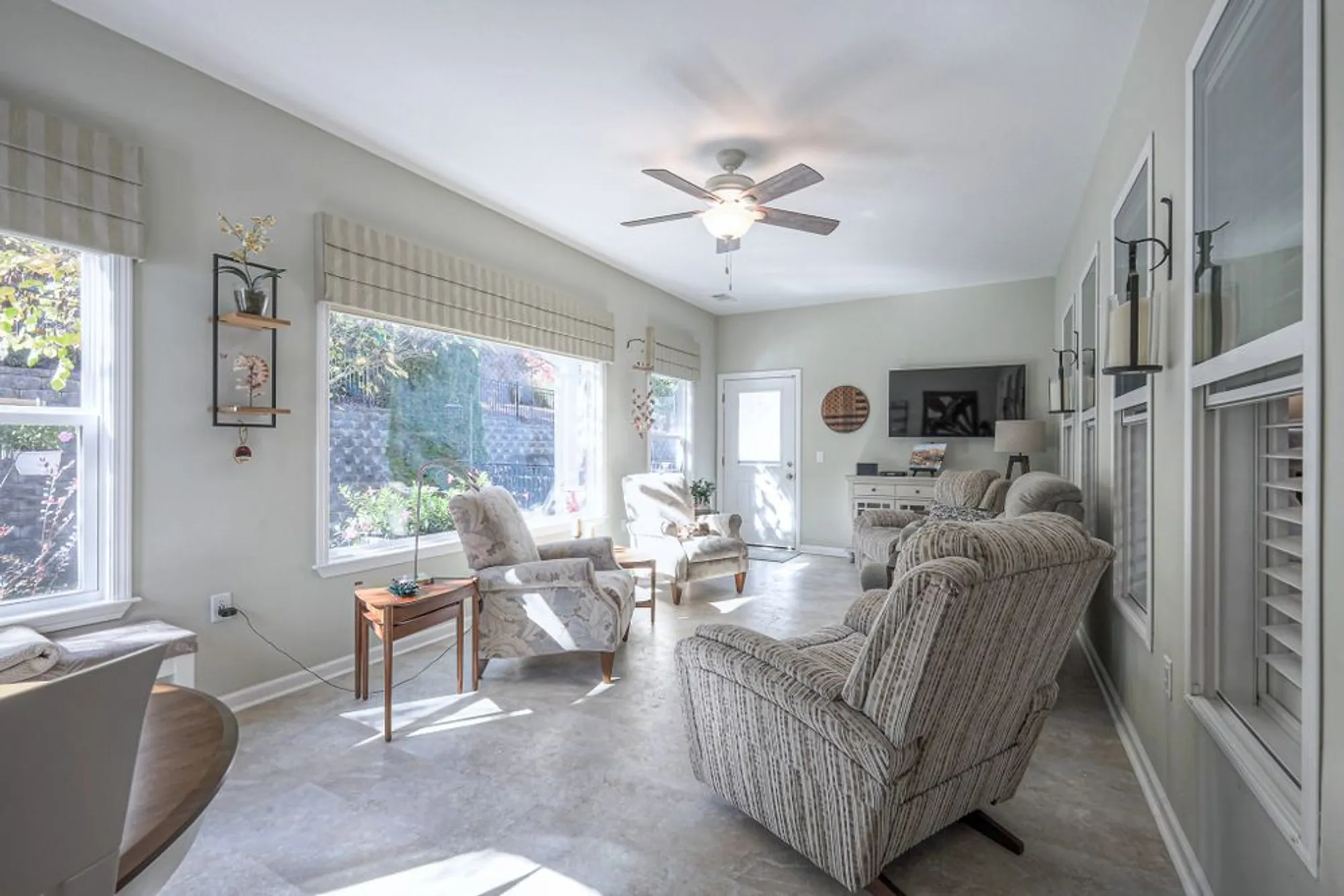 Property Slideshow image 34 of 46 | 111 dahlgren dr, Mount Juliet, TN, 37122