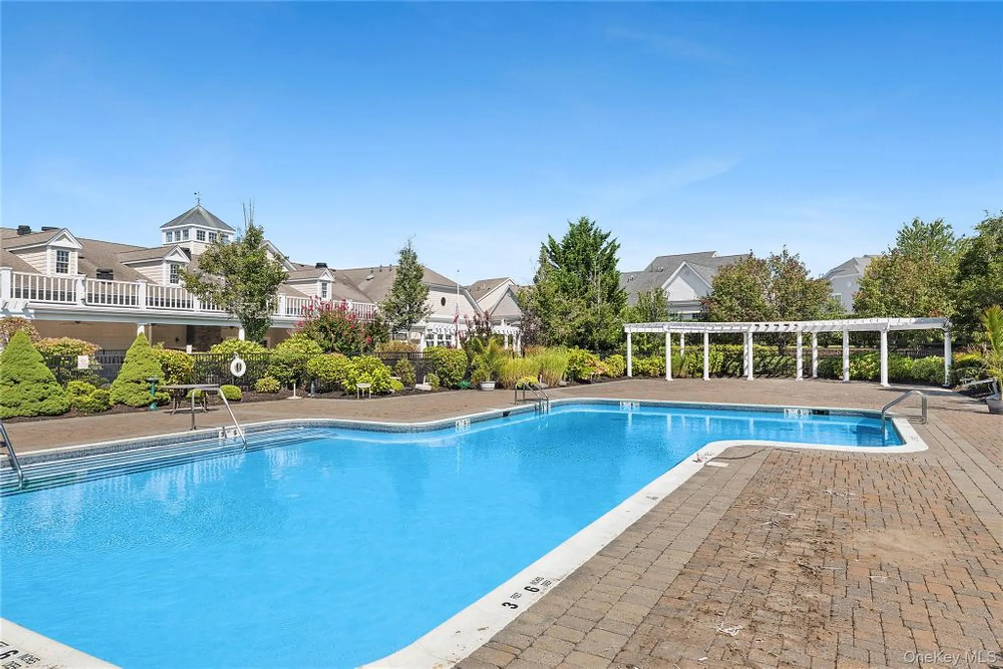 Property Slideshow image 16 of 18 | 167 melody ct, Eastport, NY, 11941