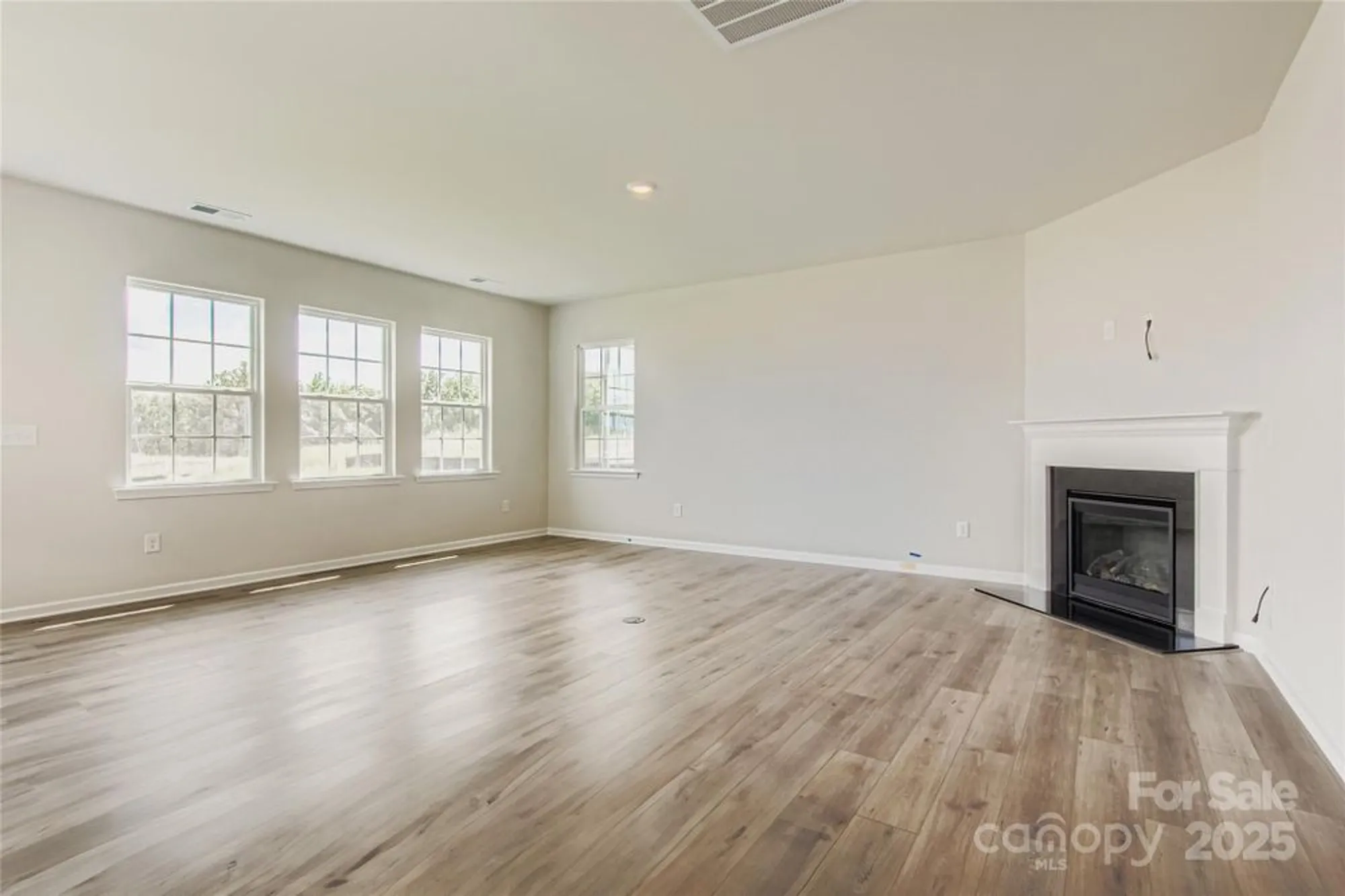 Property Slideshow image 4 of 18 | 2843 morning song way, Lancaster, SC, 29720