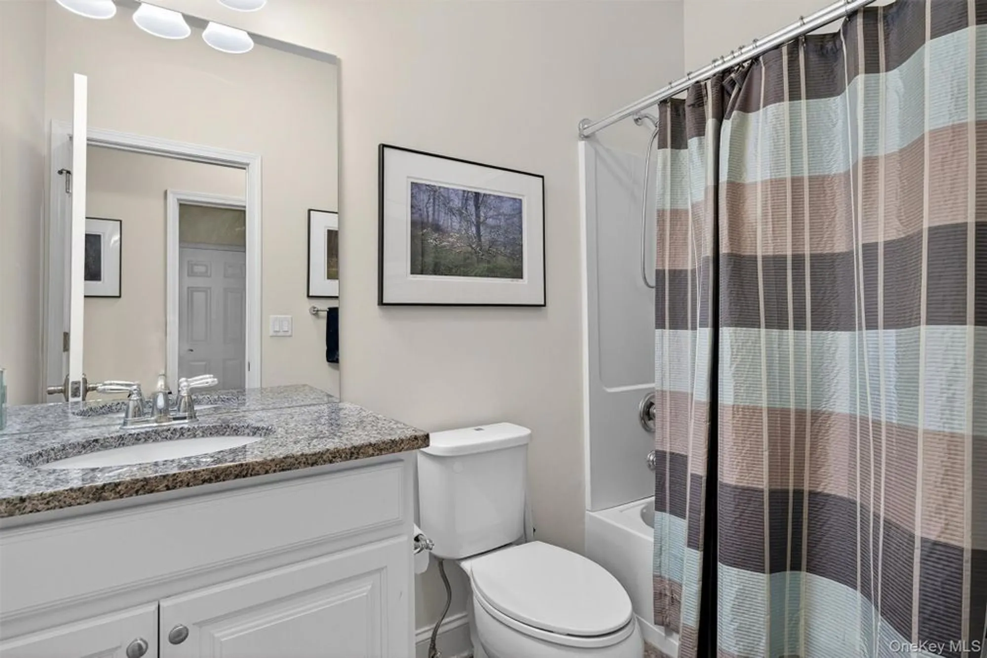 Property Slideshow image 20 of 43 | 21 cyprus dr, Middletown, NY, 10940