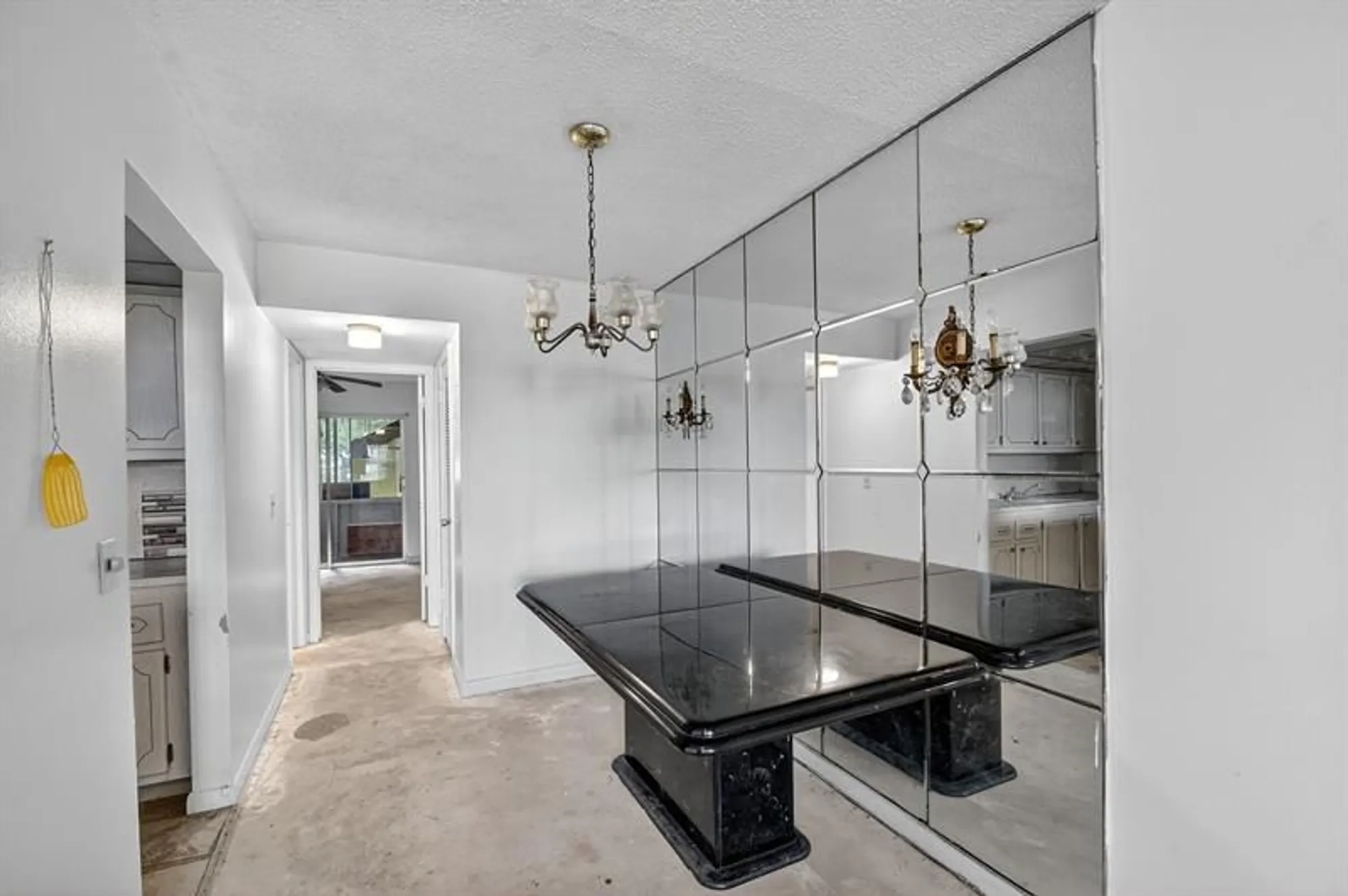 Property Slideshow image 5 of 23 | 247 camden k # 247, West Palm Beach, FL, 33417