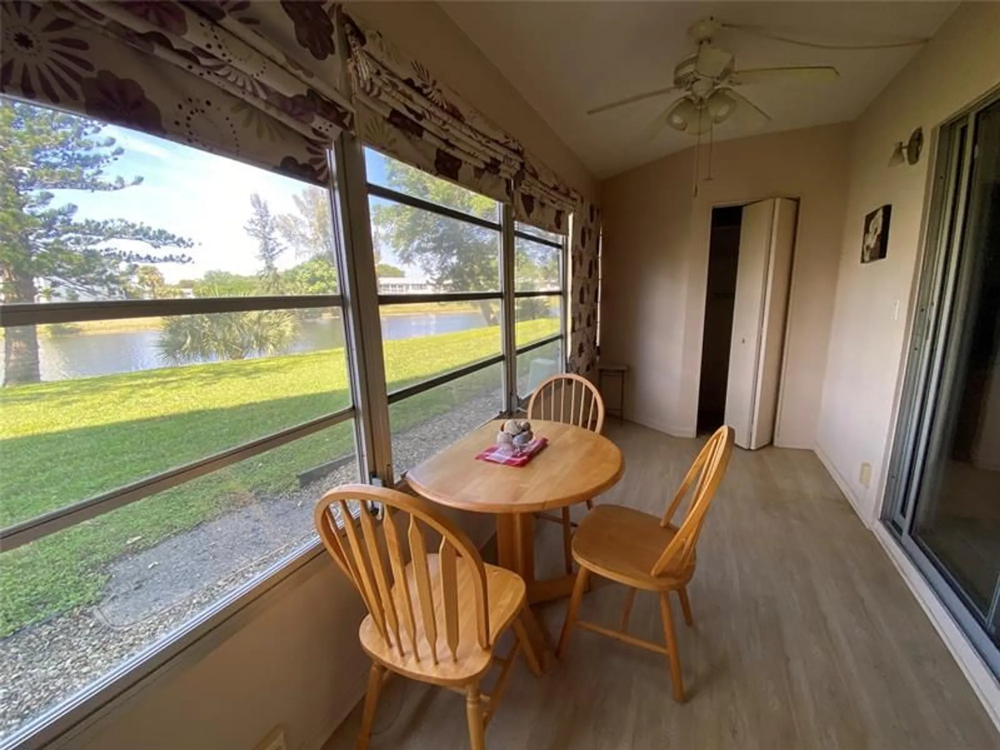 Property Slideshow image 27 of 51 | 1026 cambridge b # 1026, Deerfield Beach, FL, 33442