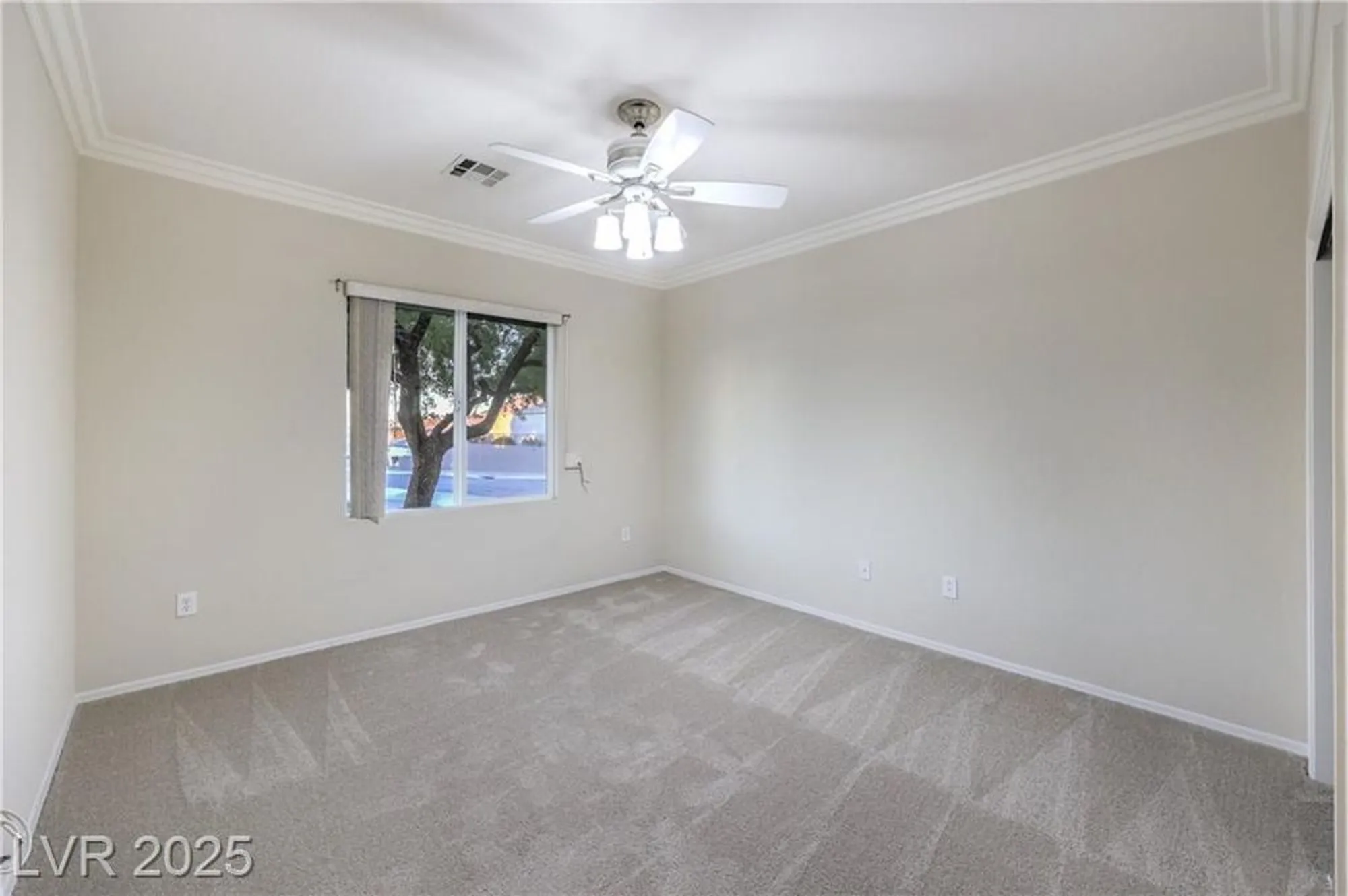 Property Slideshow image 20 of 52 | 2519 ashen light dr, Henderson, NV, 89044