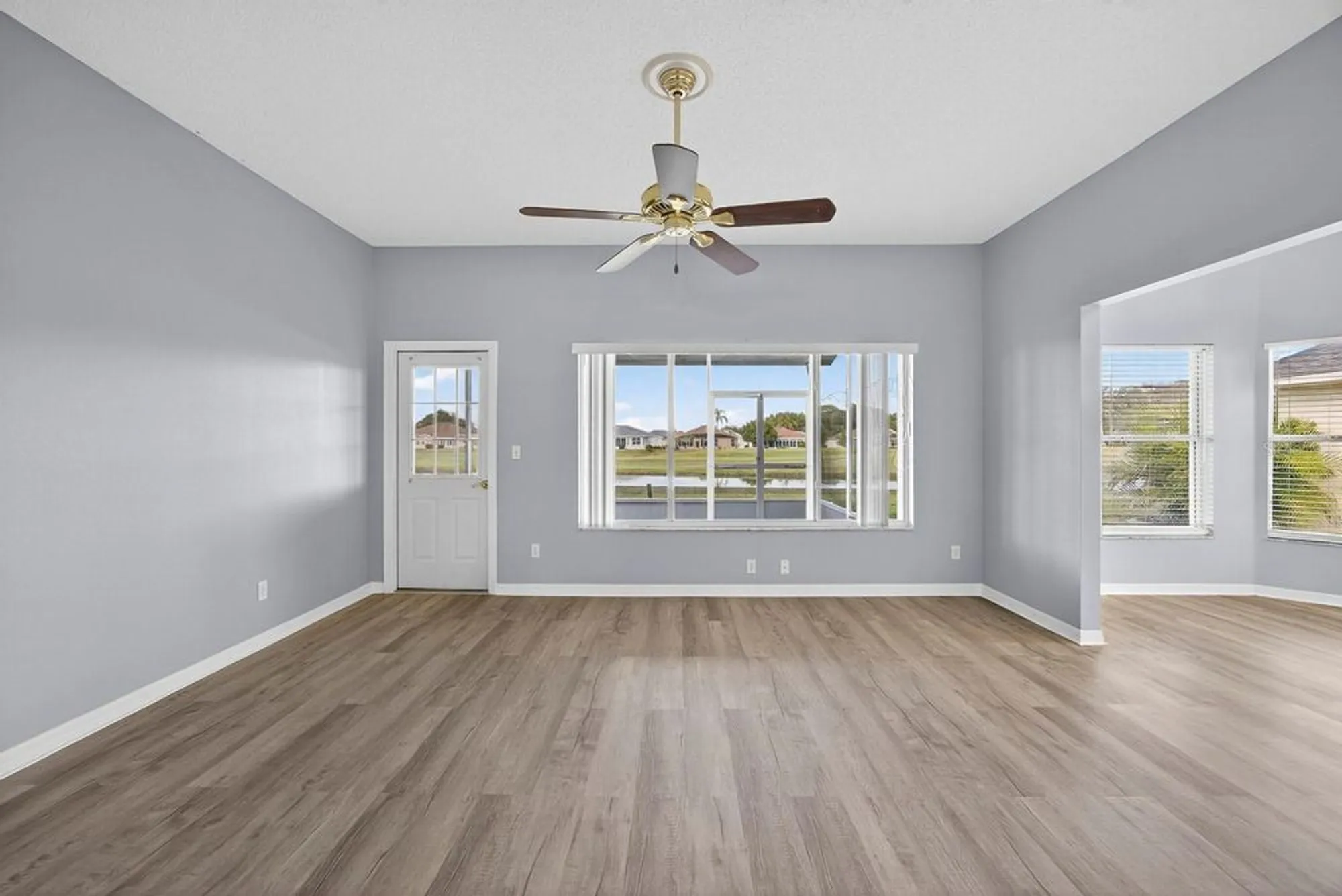 Property Slideshow image 12 of 68 | 321 ranchwood dr, Leesburg, FL, 34748