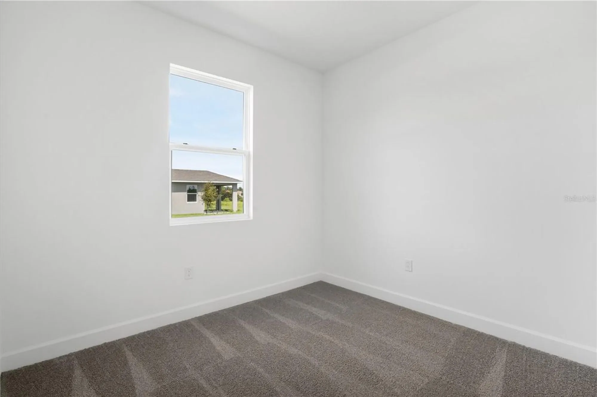 Property Slideshow image 24 of 44 | 9176 players dr, Weeki Wachee, FL, 34613