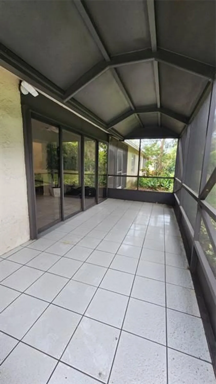 Property Slideshow image 19 of 22 | 18793 candlewick dr d, Boca Raton, FL, 33496