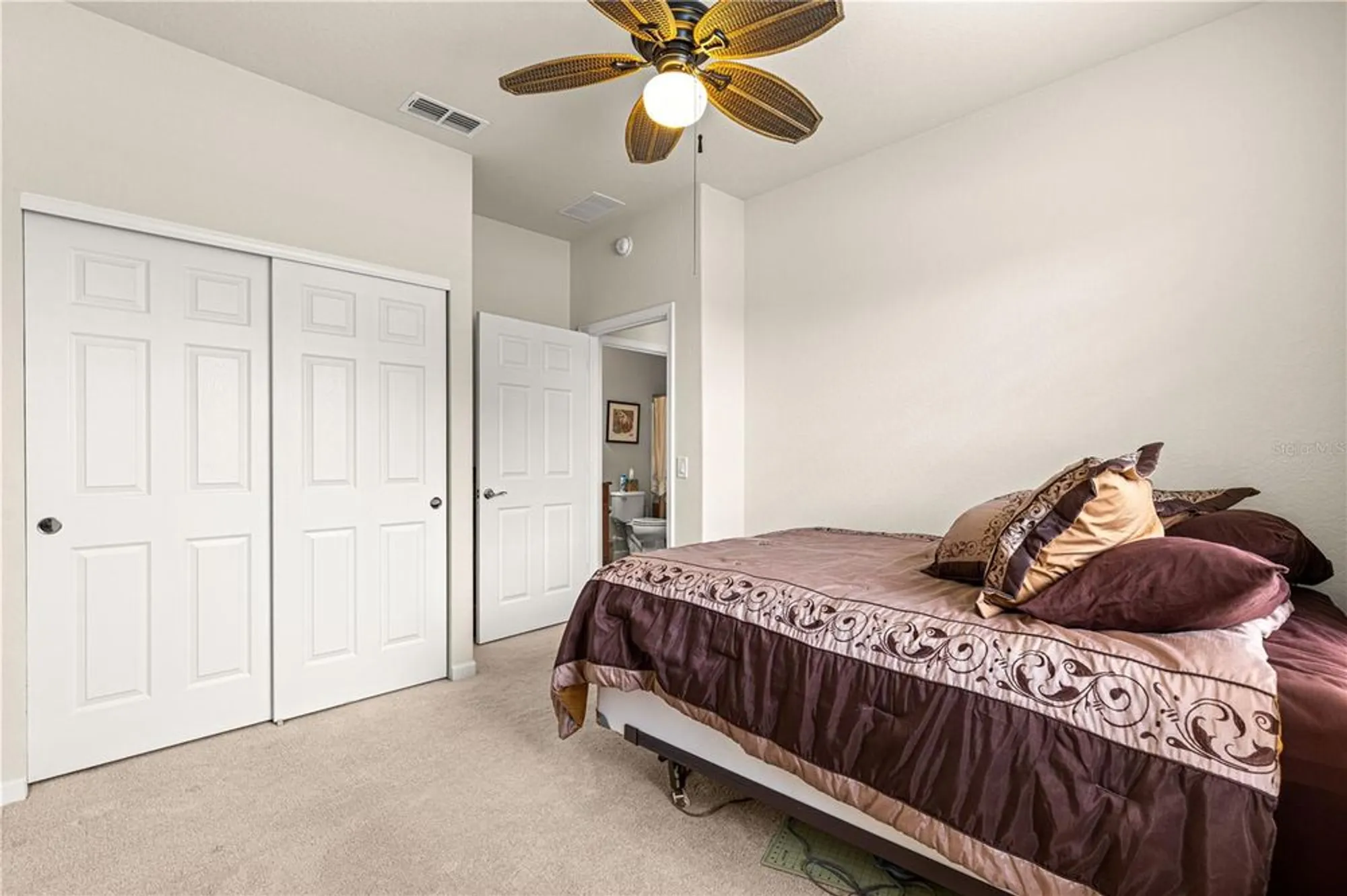 Property Slideshow image 33 of 58 | 9090 sw 73rd ln, Ocala, FL, 34481