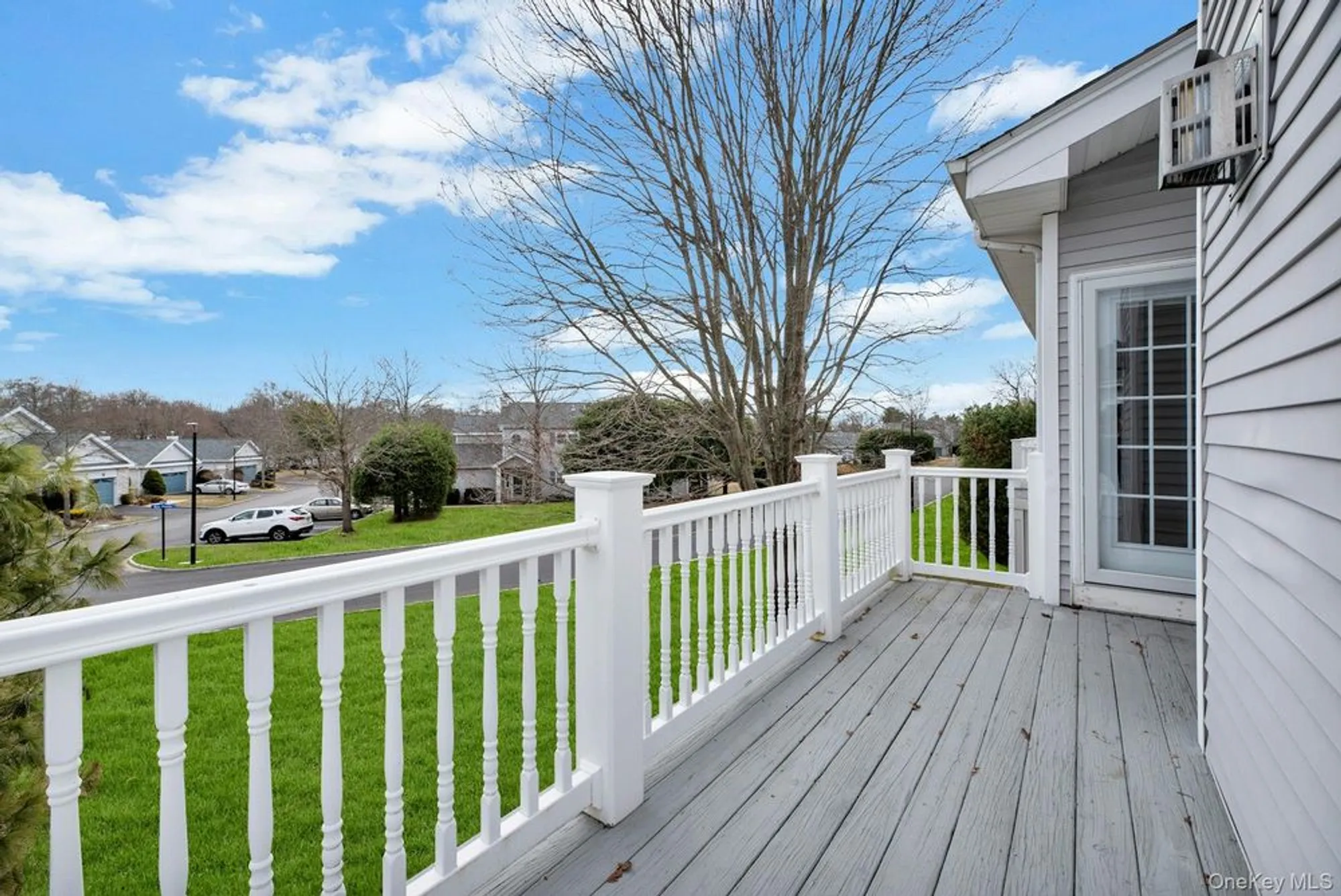 Property Slideshow image 23 of 32 | 521 highland ct # 521, Moriches, NY, 11955