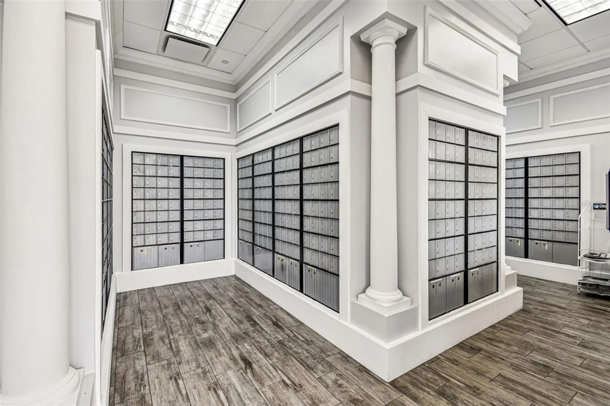 Property Slideshow image 49 of 82 | 5373 eliseo st, Sarasota, FL, 34238