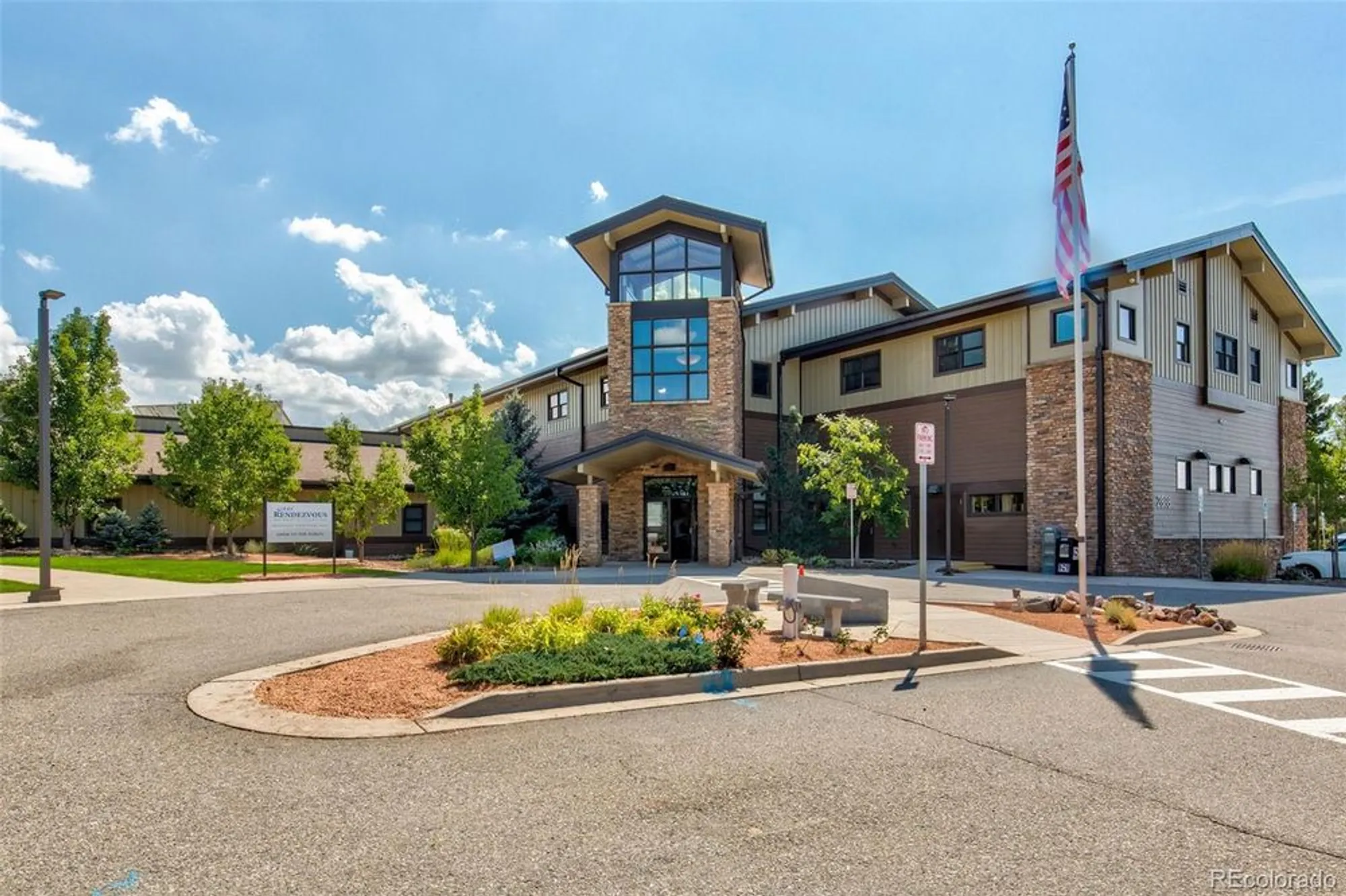 Property Slideshow image 30 of 40 | 13992 e marina dr 109, Aurora, CO, 80014
