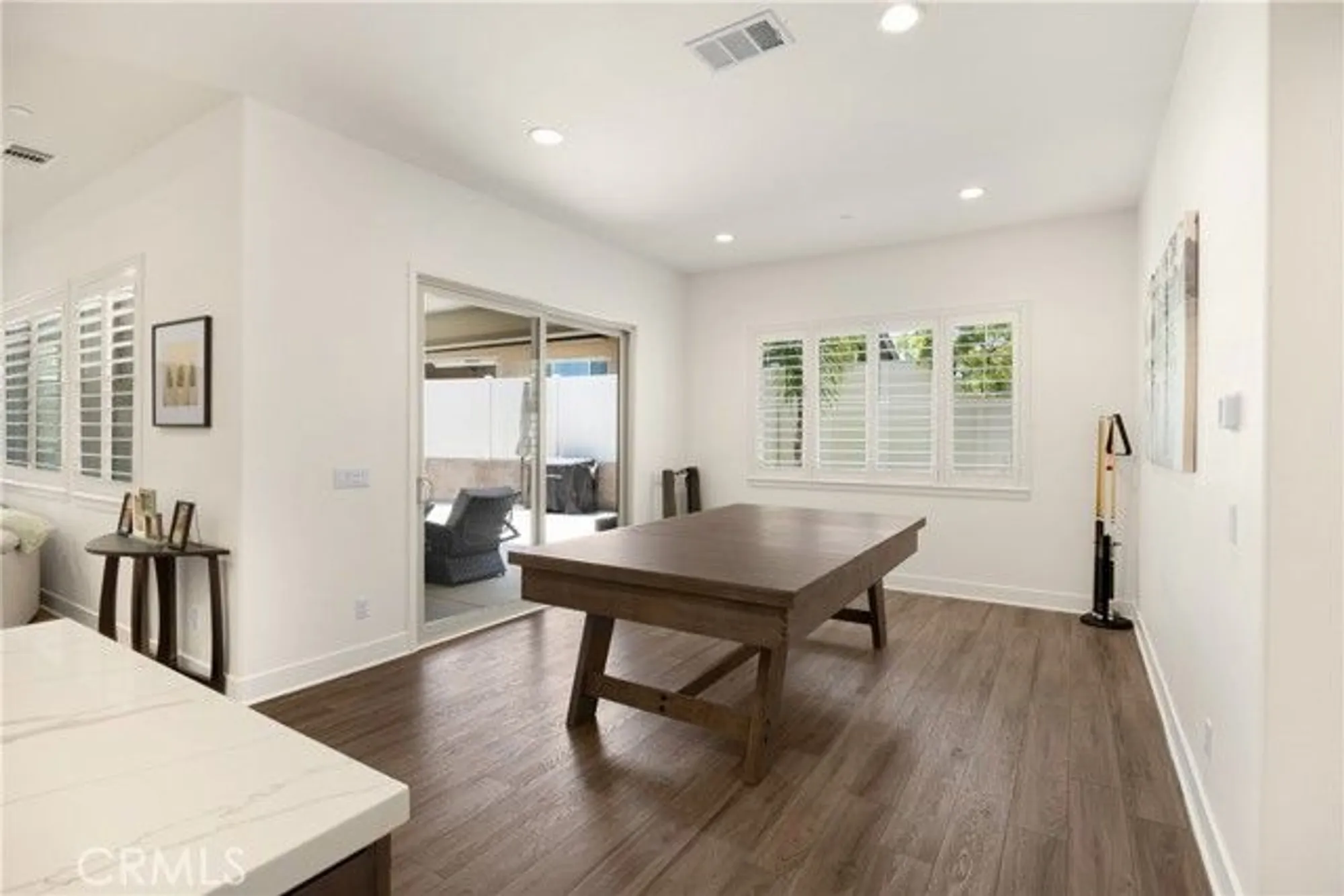 Property Slideshow image 31 of 68 | 11638 oakton way, Corona, CA, 92883