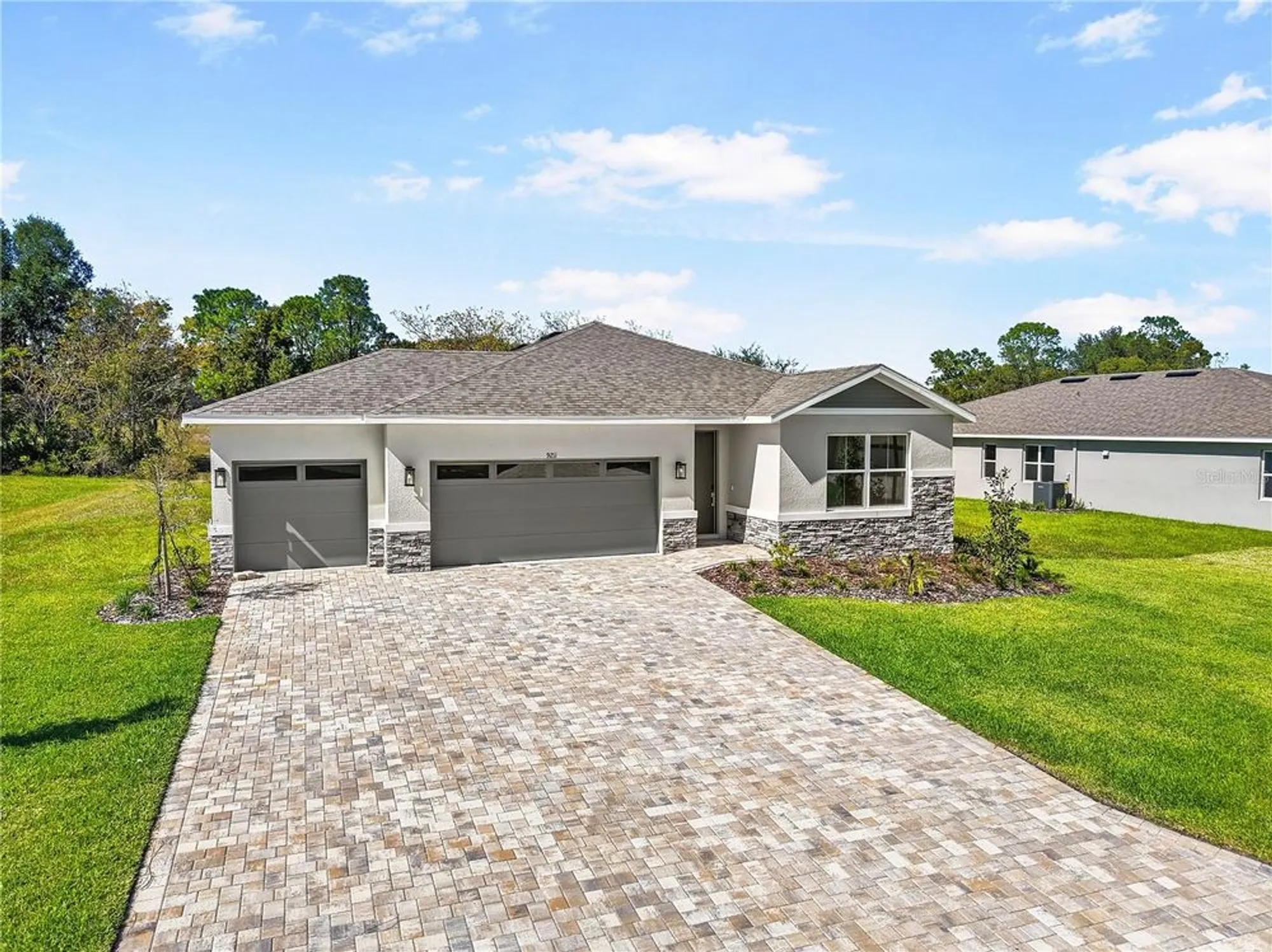 Property Slideshow image 2 of 32 | 9211 players dr, Weeki Wachee, FL, 34613