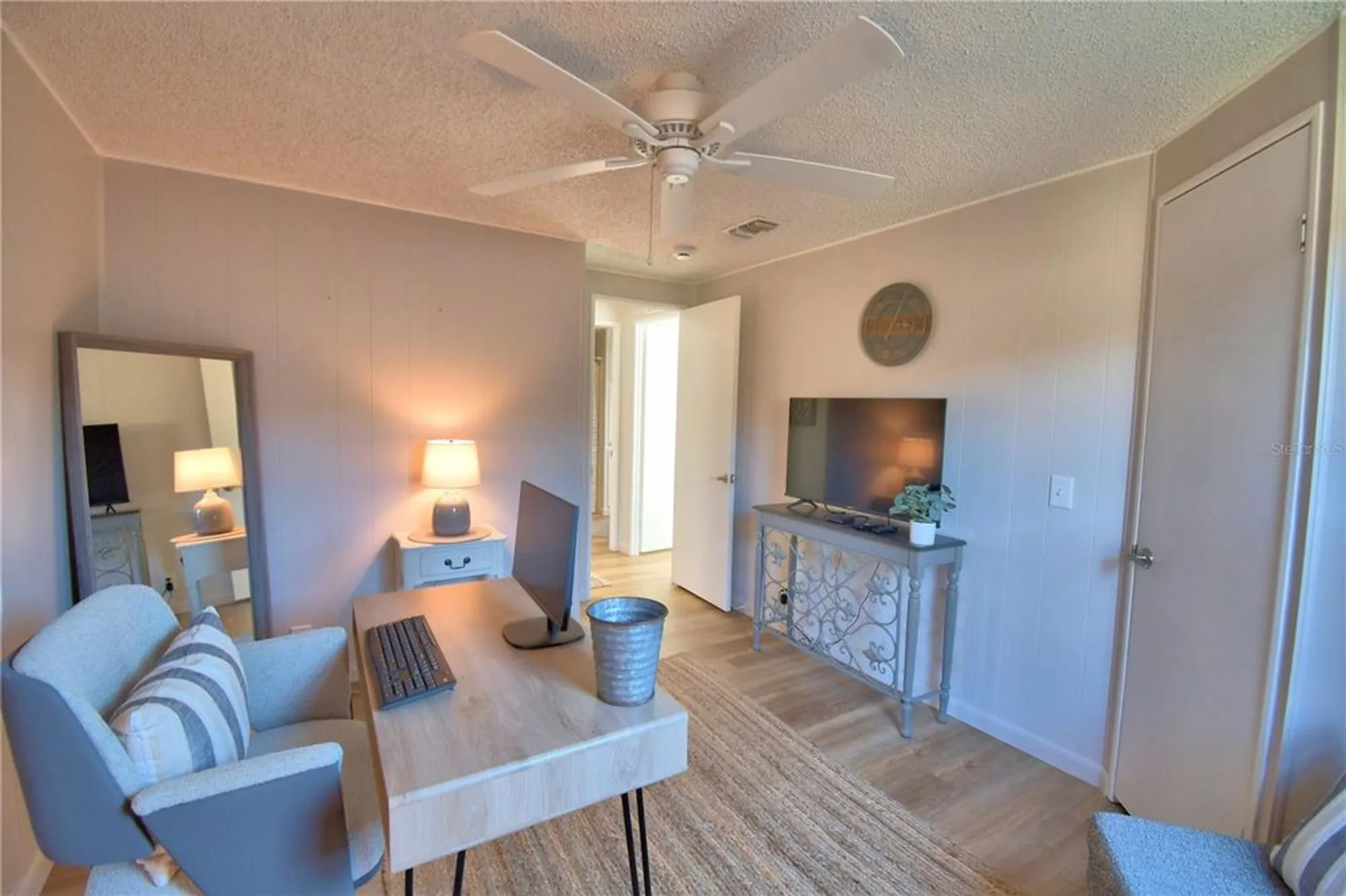 Property Slideshow image 36 of 50 | 4849 goldenview ln, Lakeland, FL, 33811