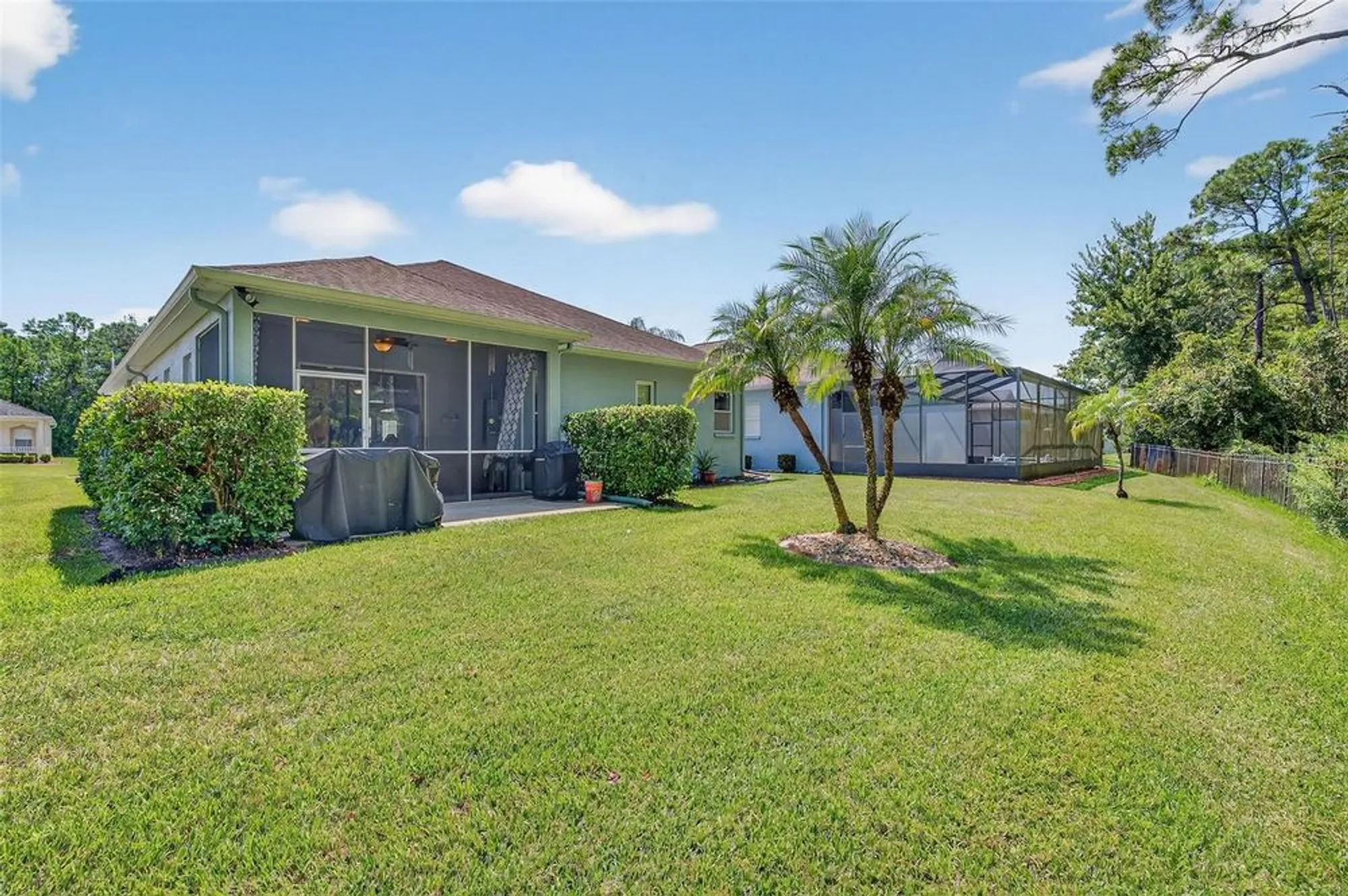 Property Slideshow image 16 of 71 | 11501 bloomington ct, New Port Richey, FL, 34654