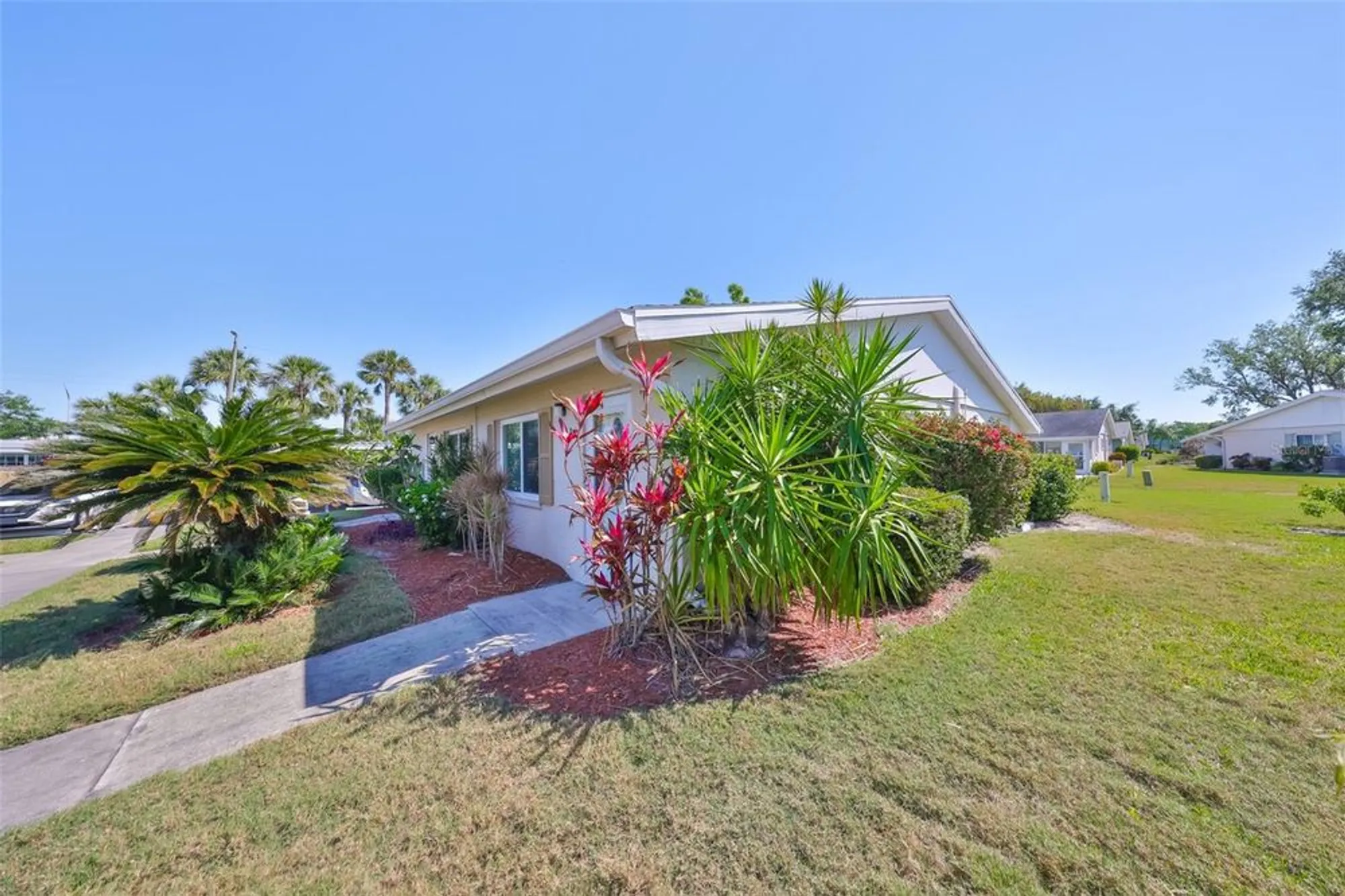 Property Slideshow image 3 of 58 | 2202 clubhouse dr 174, Sun City Center, FL, 33573