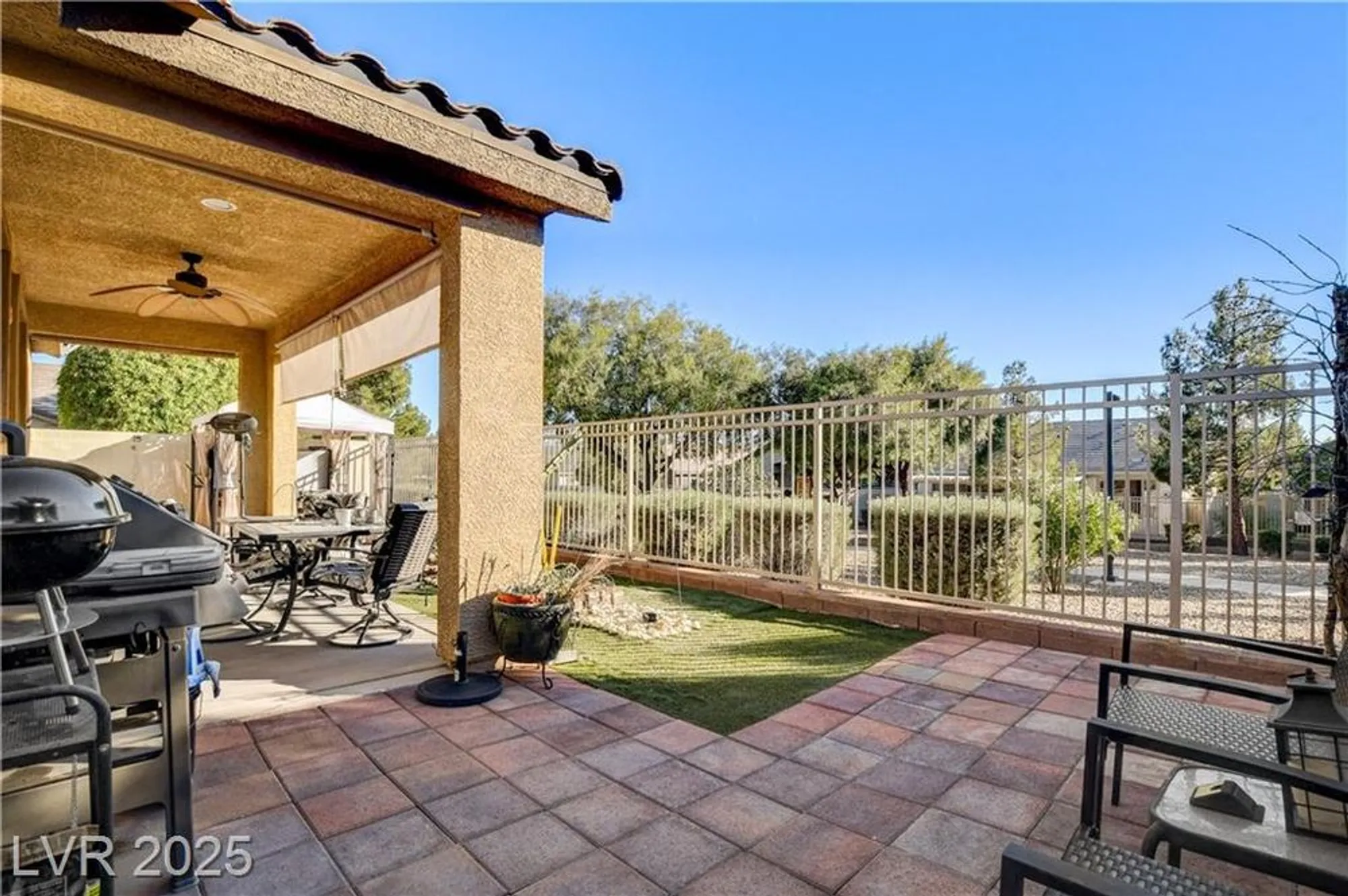 Property Slideshow image 42 of 72 | 3637 inverness grove ave, North Las Vegas, NV, 89081