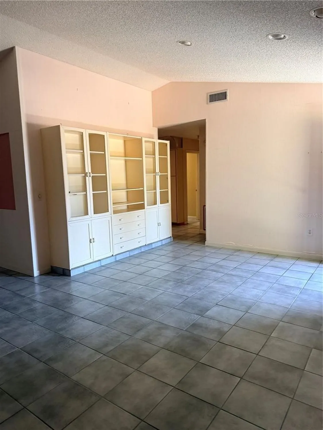 Property Slideshow image 6 of 11 | 1416 orkney dr, Leesburg, FL, 34788