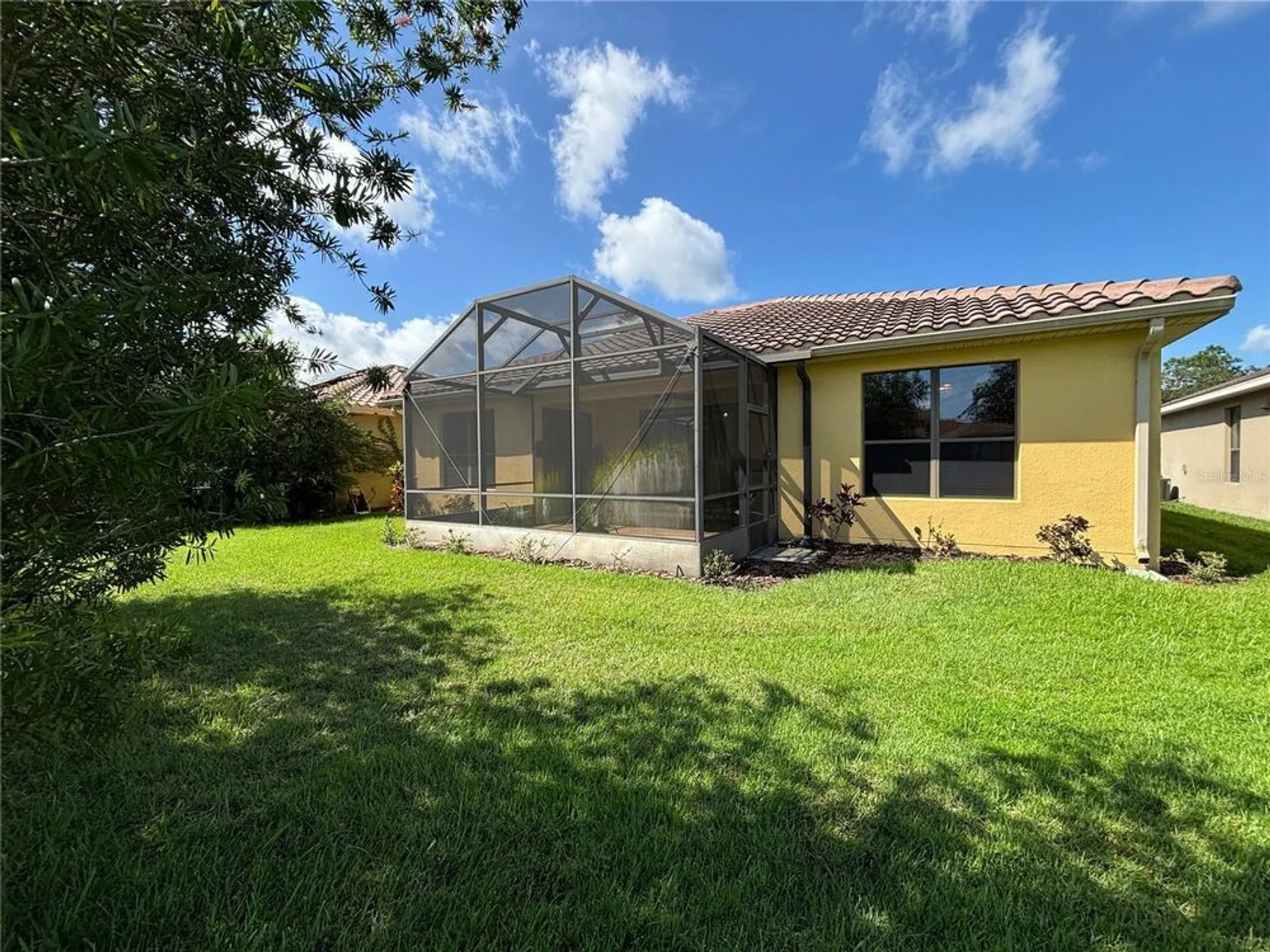 Property Slideshow image 36 of 62 | 134 glendale ct, Poinciana, FL, 34759