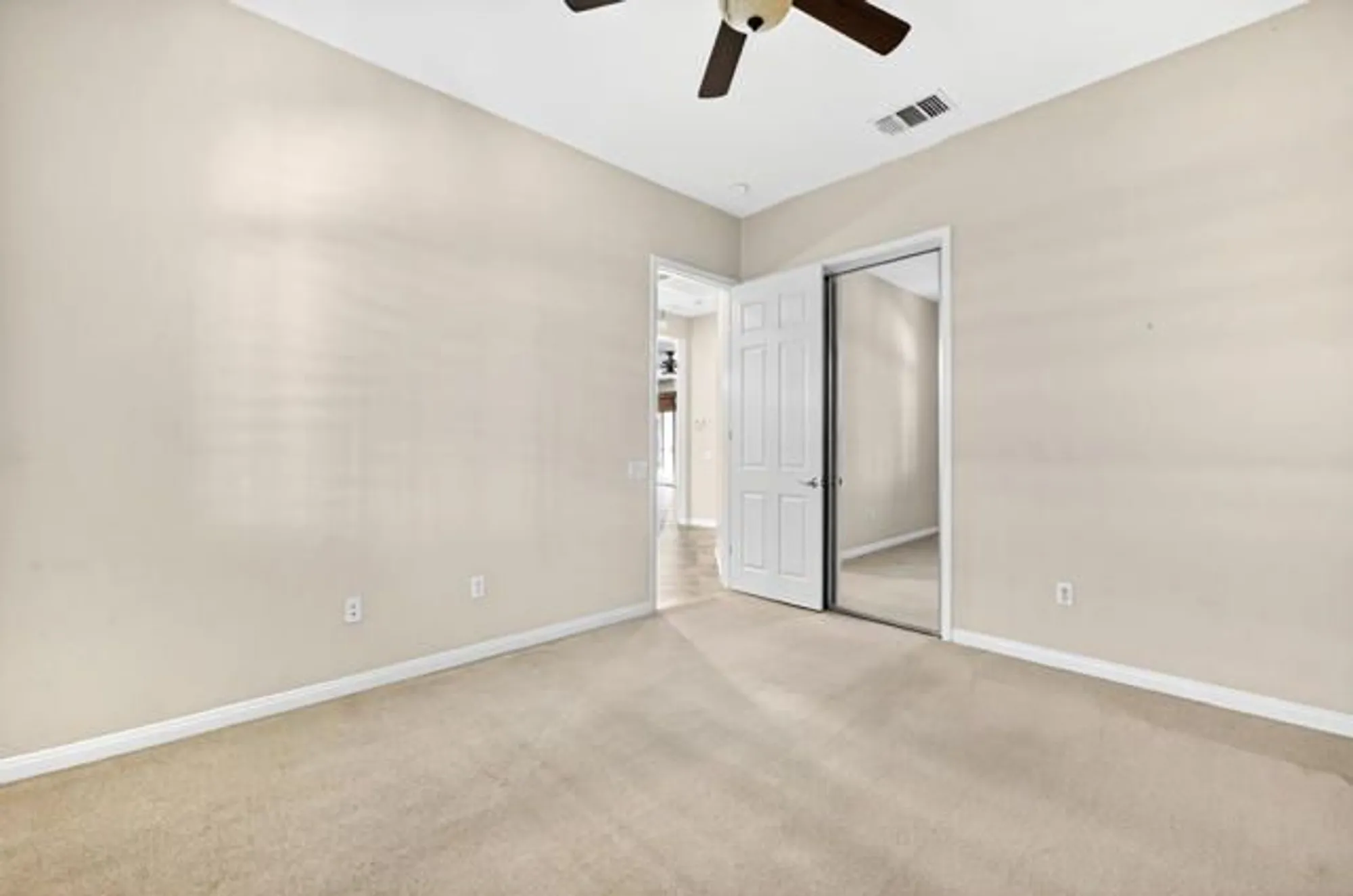 Property Slideshow image 34 of 69 | 81073 avenida tres lagunas, Indio, CA, 92203