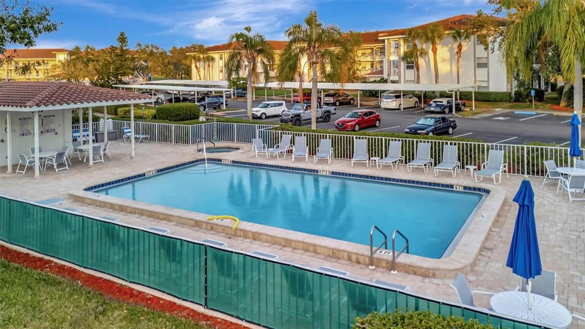 Property Slideshow image 12 of 62 | 6507 stone river rd 105, Bradenton, FL, 34203