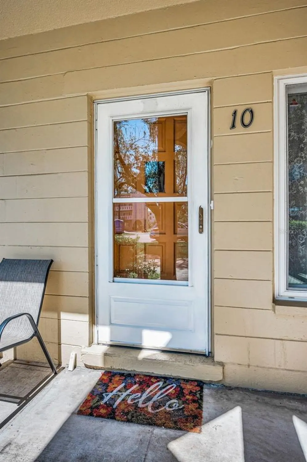 Property Slideshow image 2 of 67 | 2402 ecuadorian way 10, Clearwater, FL, 33763