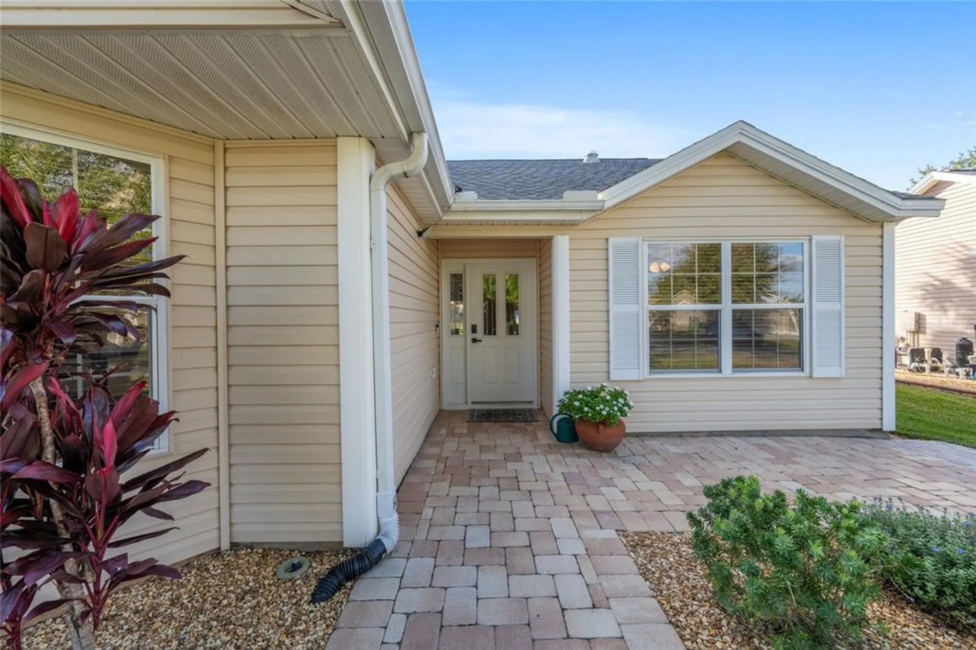 Property Slideshow image 51 of 62 | 967 livingston loop, The Villages, FL, 32162