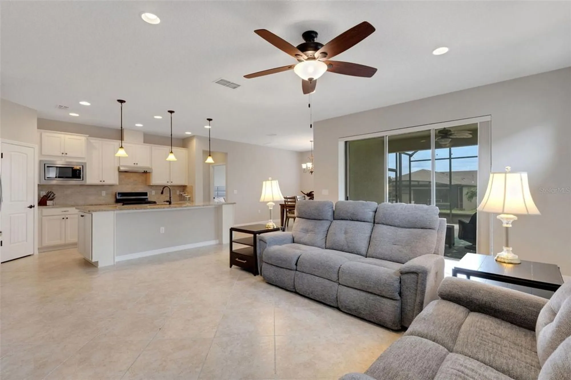 Property Slideshow image 7 of 70 | 613 cantabria dr, Davenport, FL, 33837