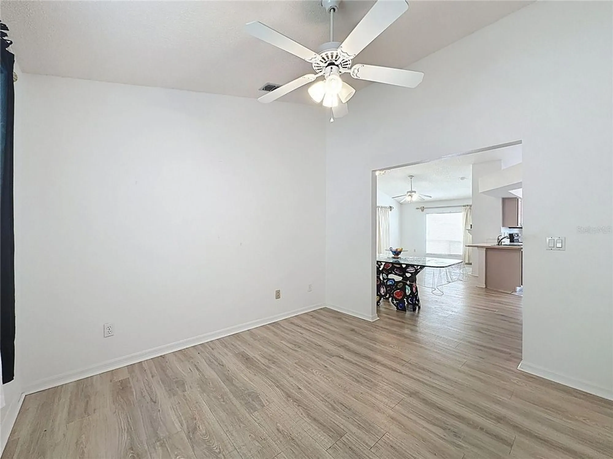 Property Slideshow image 34 of 75 | 3821 doune way, Clermont, FL, 34711