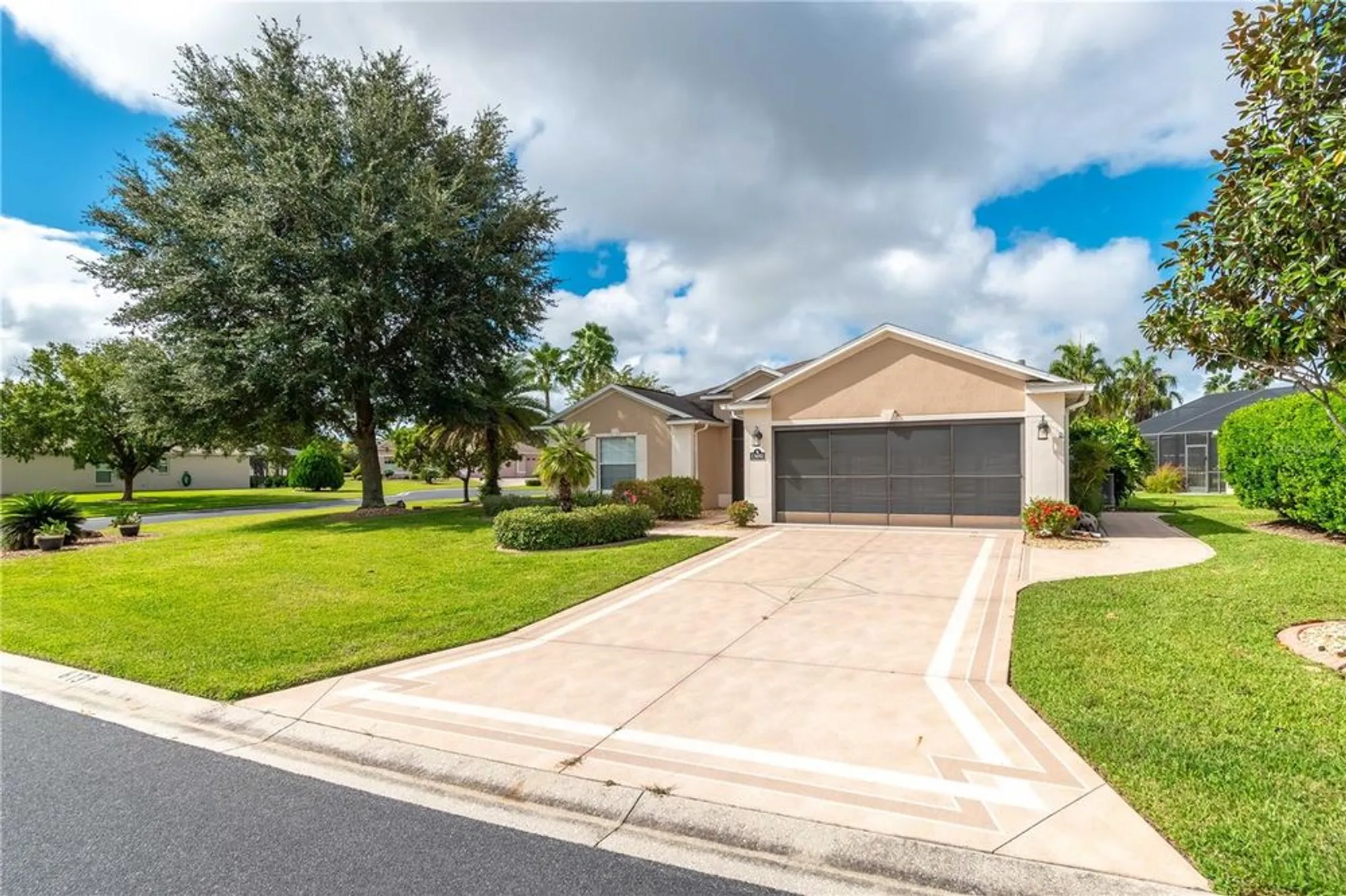 Property Slideshow image 2 of 50 | 15692 sw 11th court rd, Ocala, FL, 34473