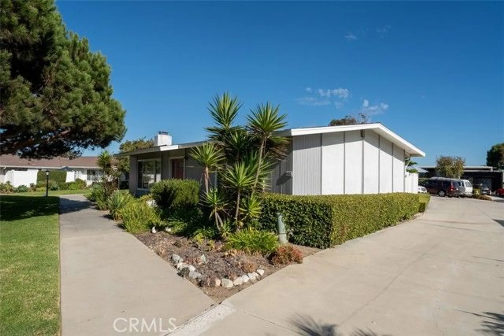 Property Slideshow image 15 of 31 | 229 monte vista 12, San Clemente, CA, 92672
