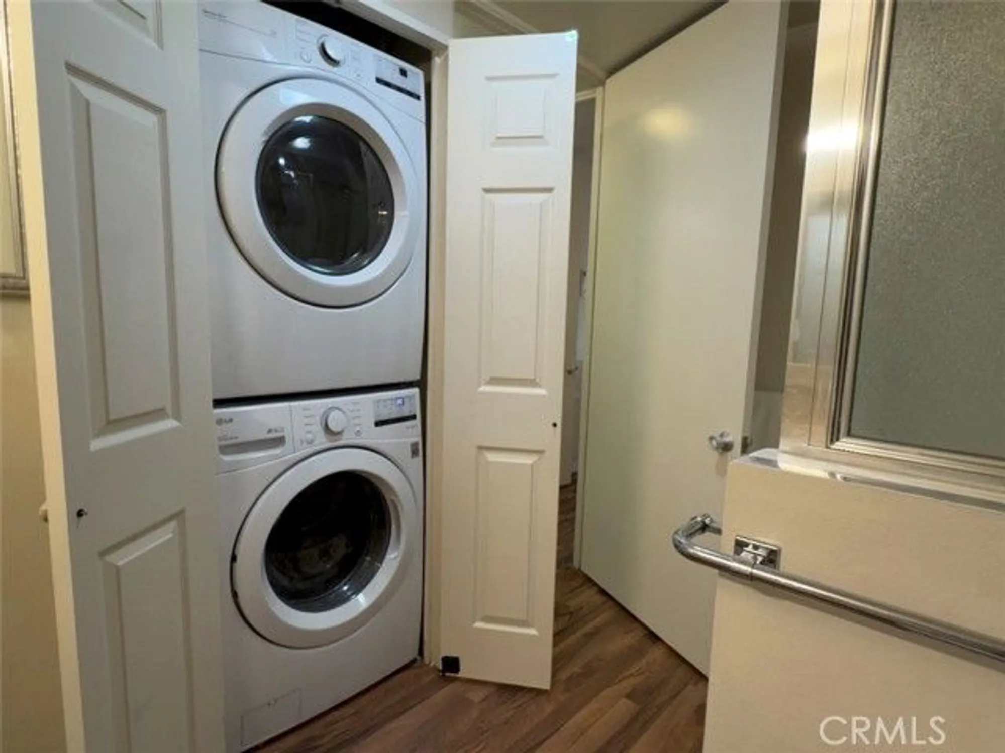 Property Slideshow image 29 of 38 | 13421 del monte dr, Seal Beach, CA, 90740