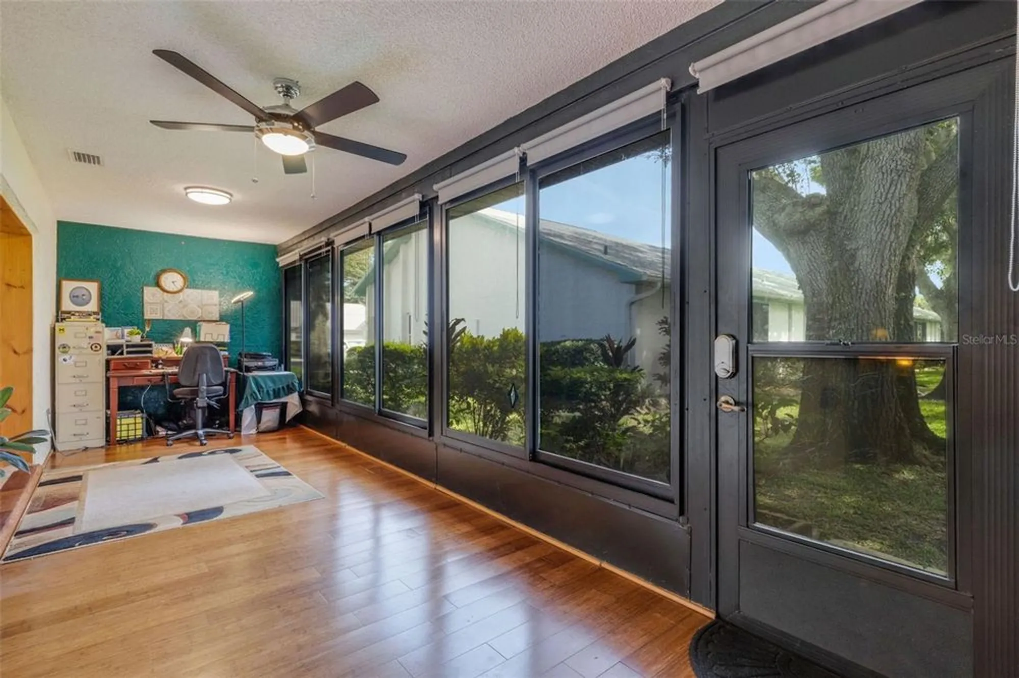 Property Slideshow image 22 of 91 | 1065 tartan dr c, Palm Harbor, FL, 34684