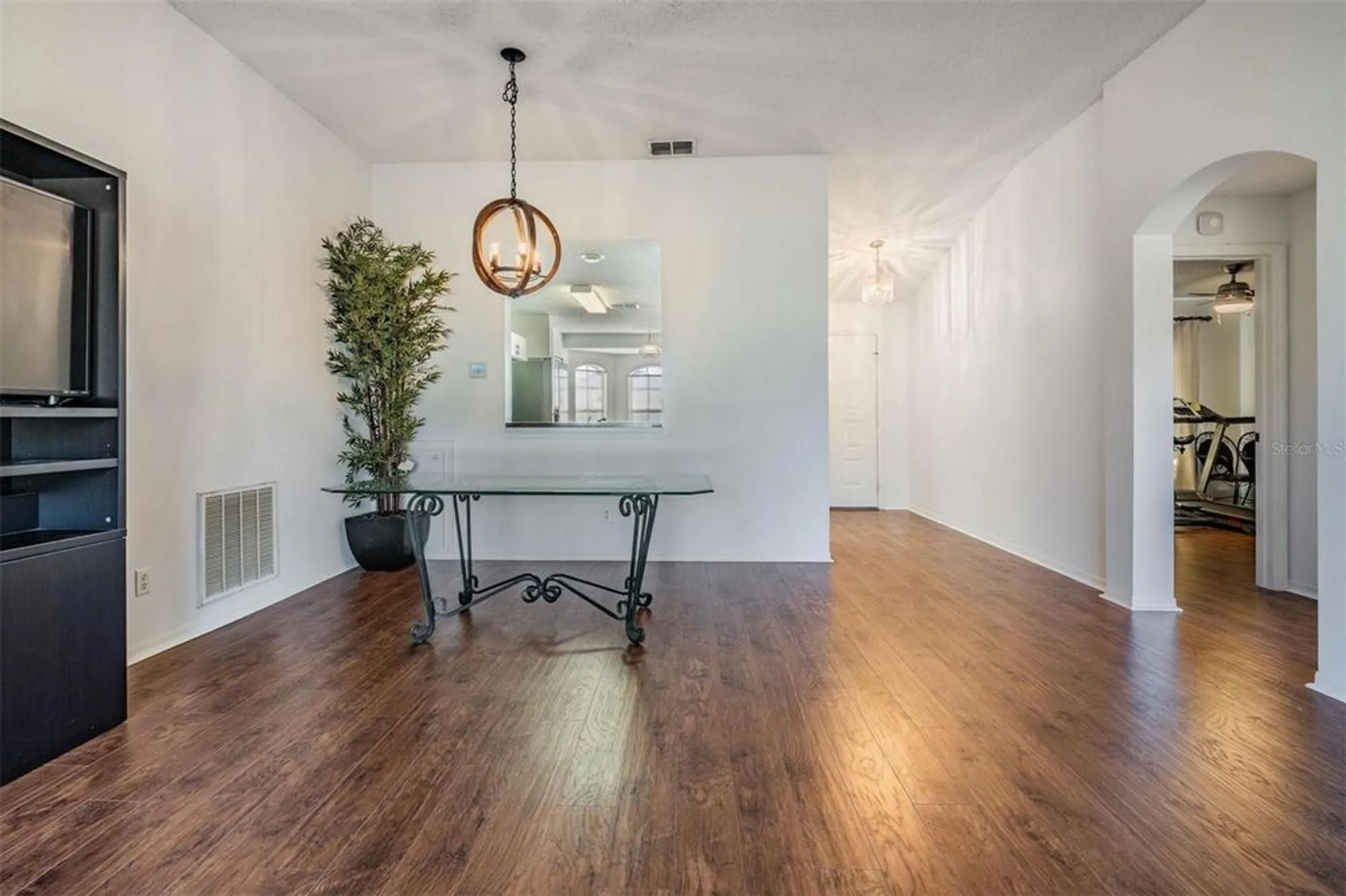 Property Slideshow image 8 of 62 | 2335 e del webb blvd, Sun City Center, FL, 33573