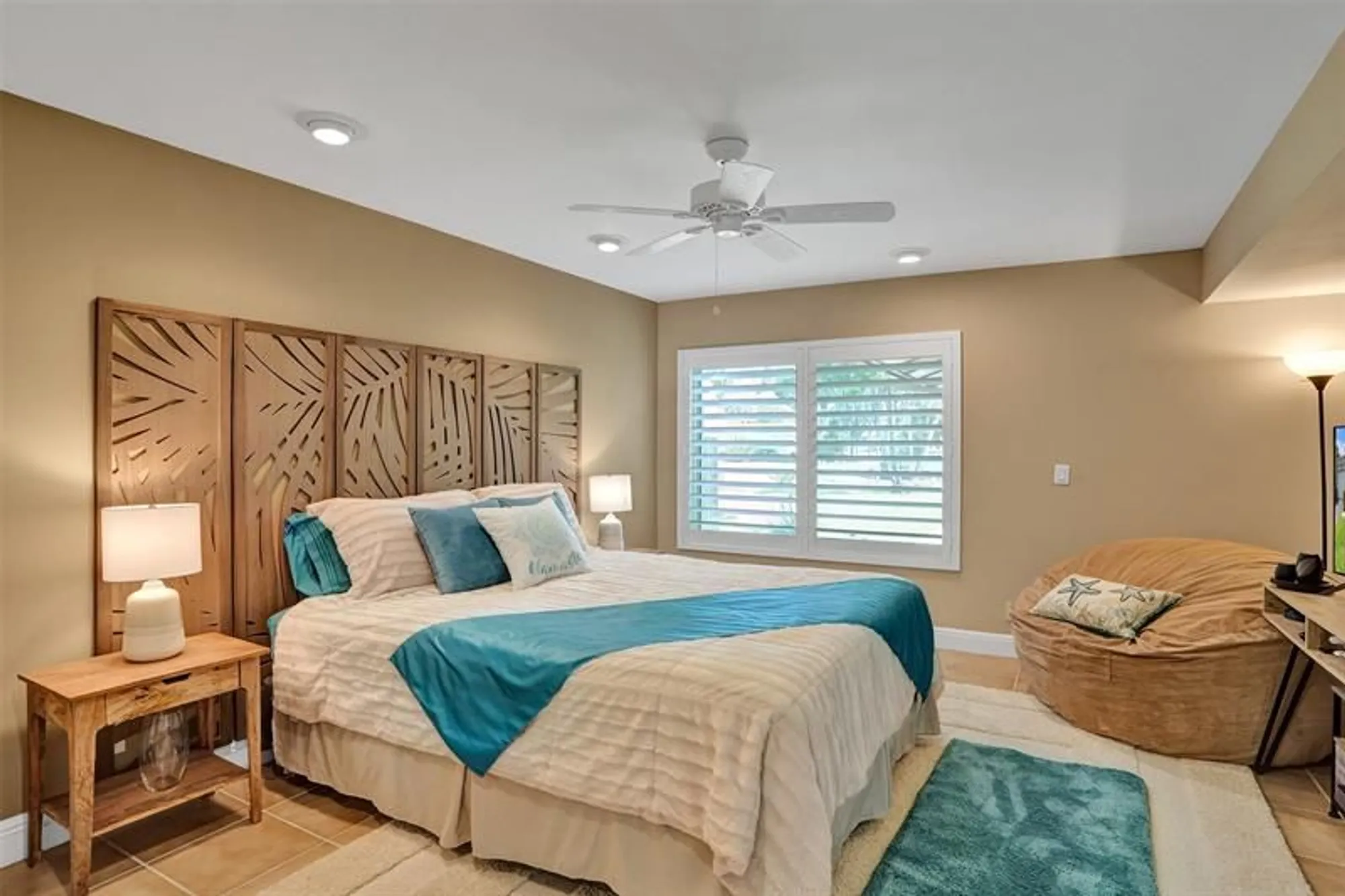 Property Slideshow image 17 of 29 | 5577 ainsley ct, Boynton Beach, FL, 33437