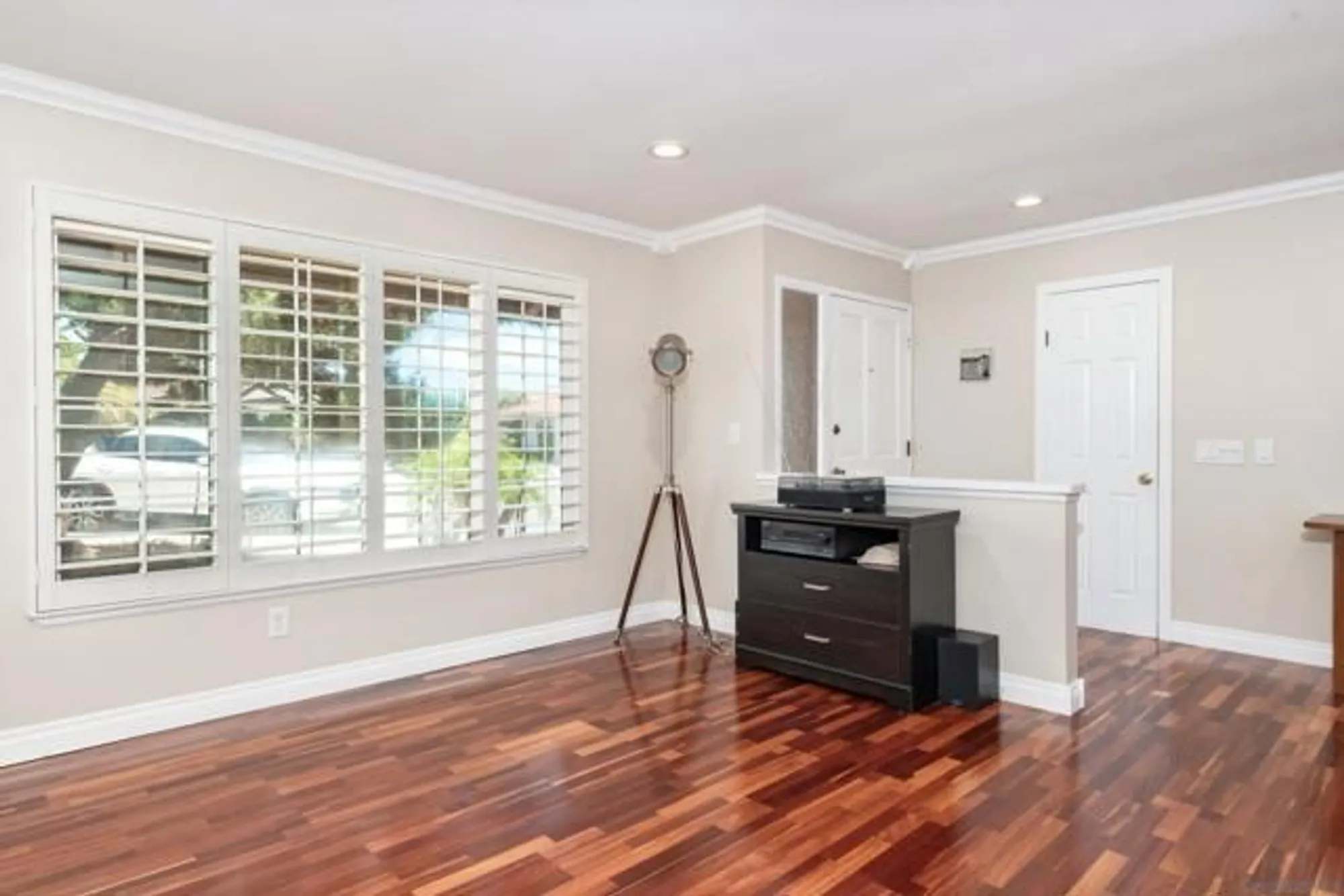 Property Slideshow image 8 of 34 | 17525 plaza gitana, San Diego, CA, 92128