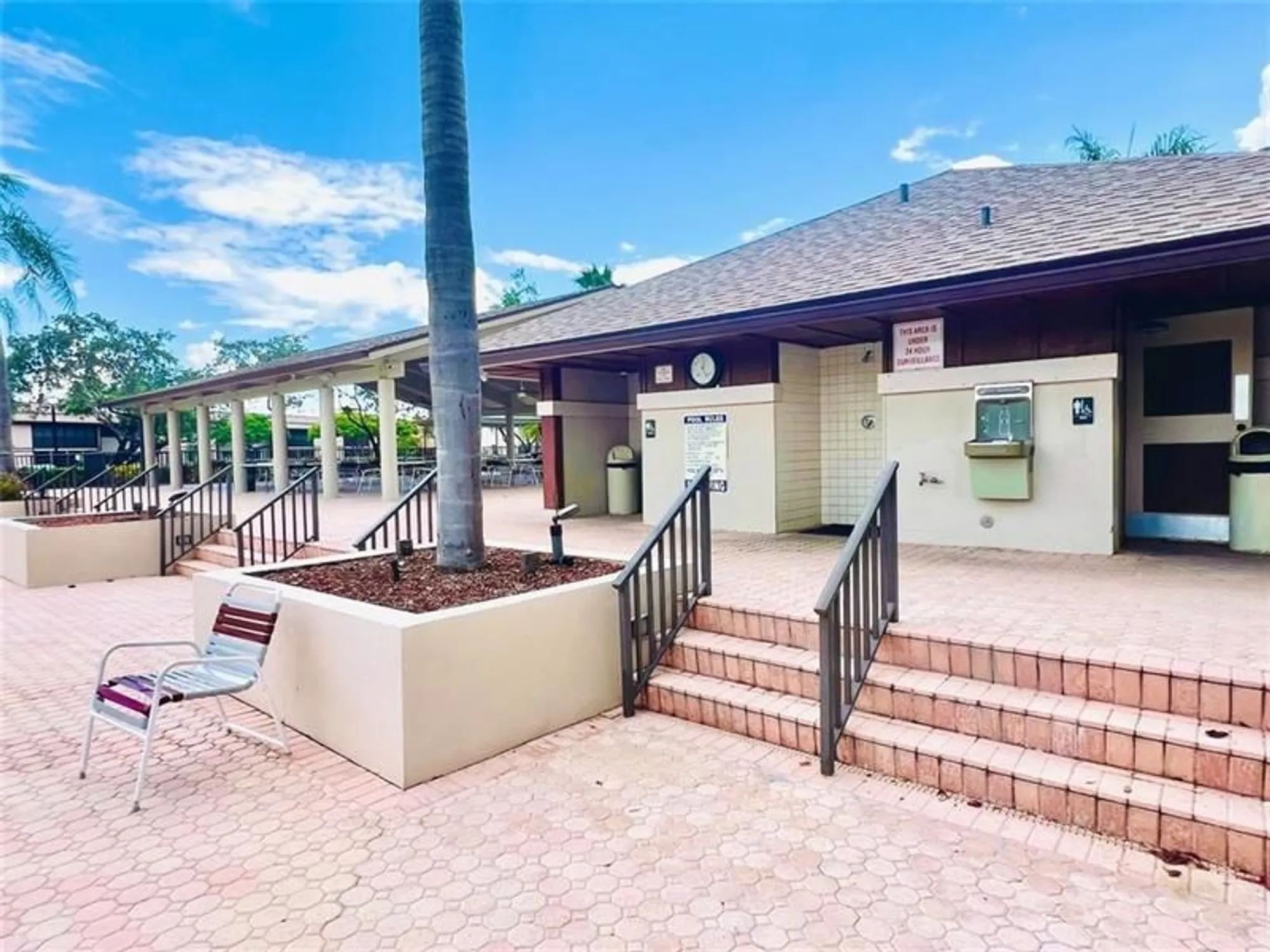 Property Slideshow image 40 of 51 | 9988 n belfort cir 111, Tamarac, FL, 33321