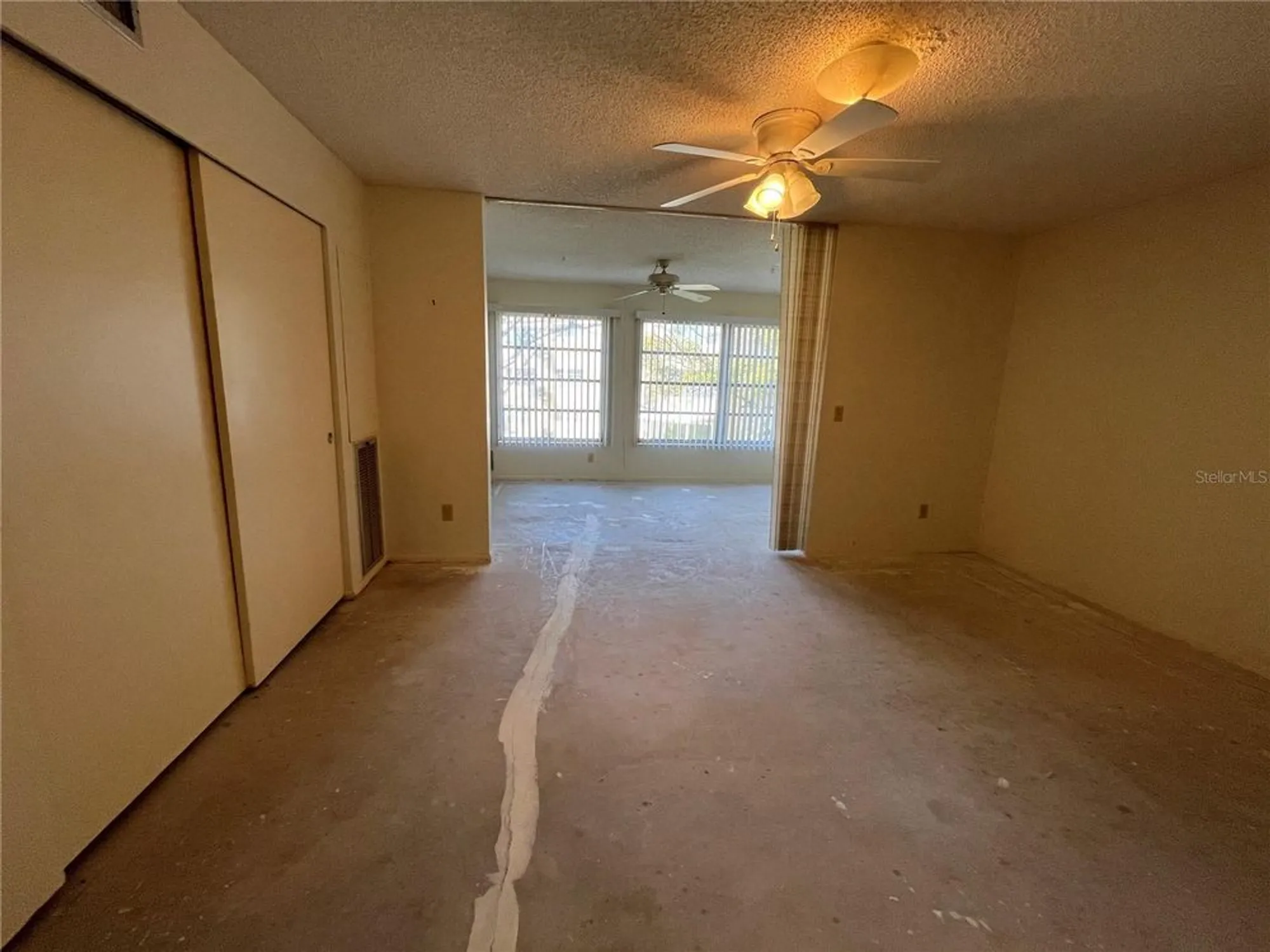 Property Slideshow image 10 of 36 | 2100 world parkway blvd apt 56, Clearwater, FL, 33763
