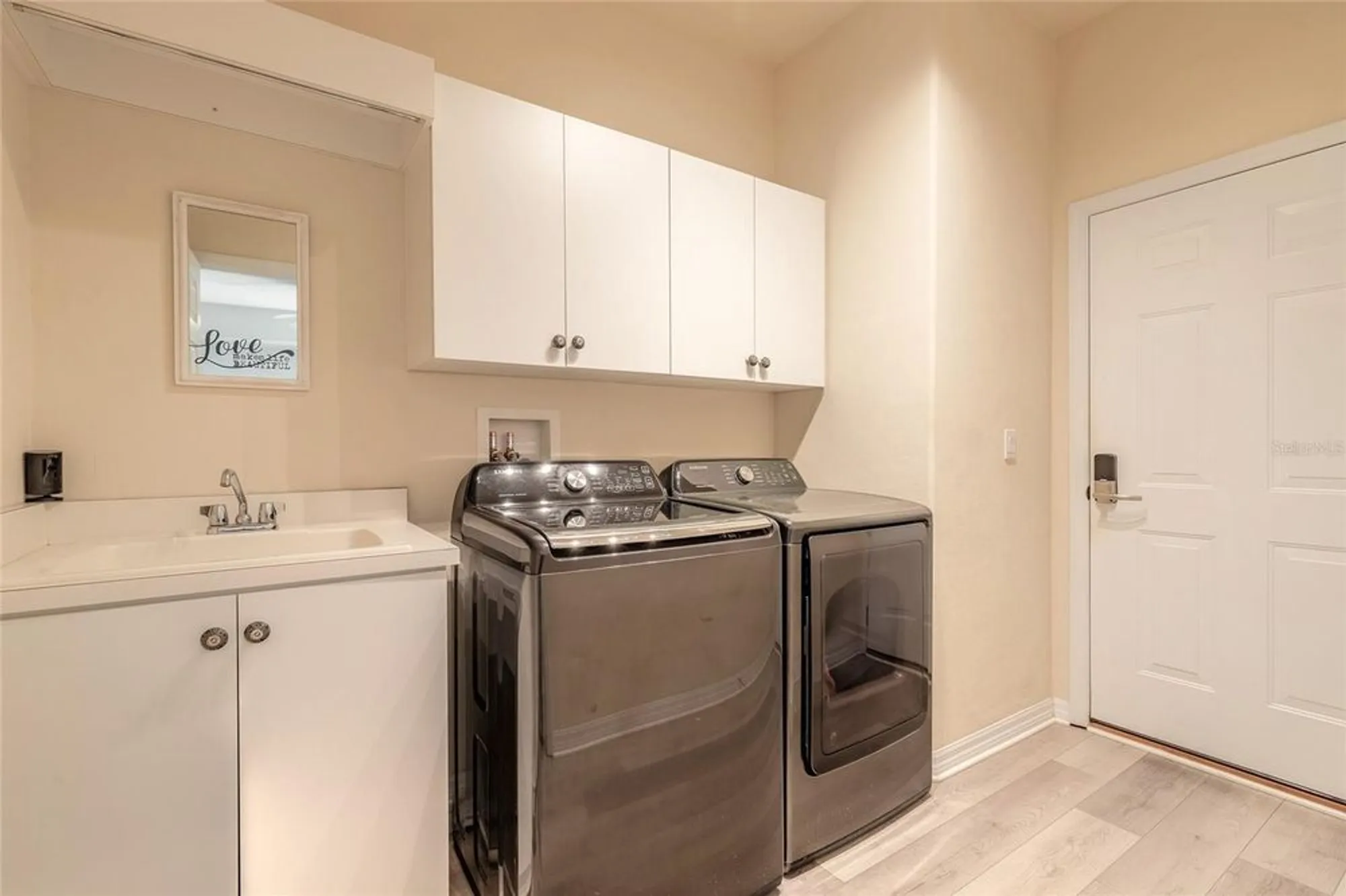 Property Slideshow image 20 of 51 | 354 n airport rd, New Smyrna Beach, FL, 32168