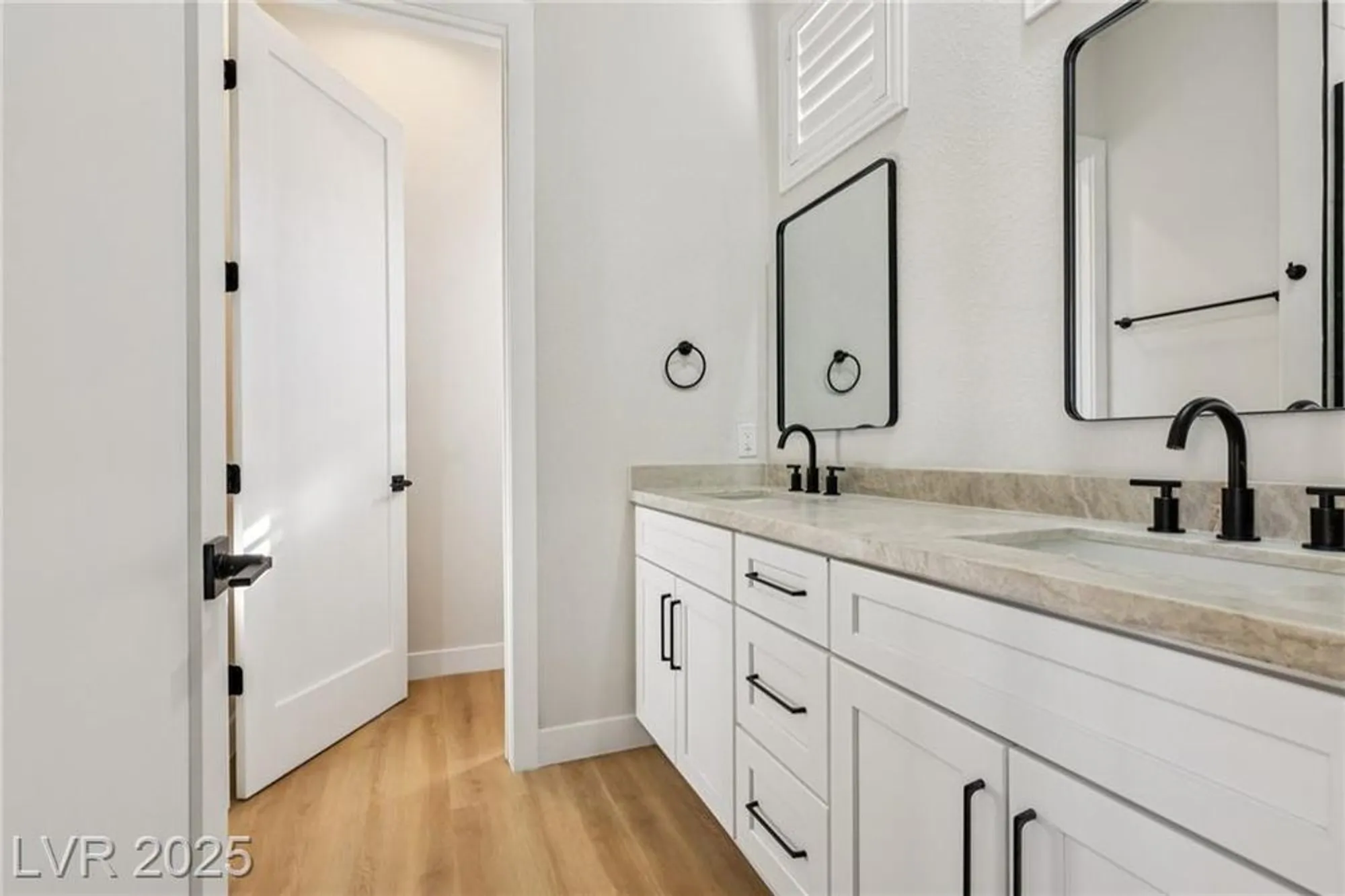 Property Slideshow image 45 of 96 | 10480 premia pl, Las Vegas, NV, 89135