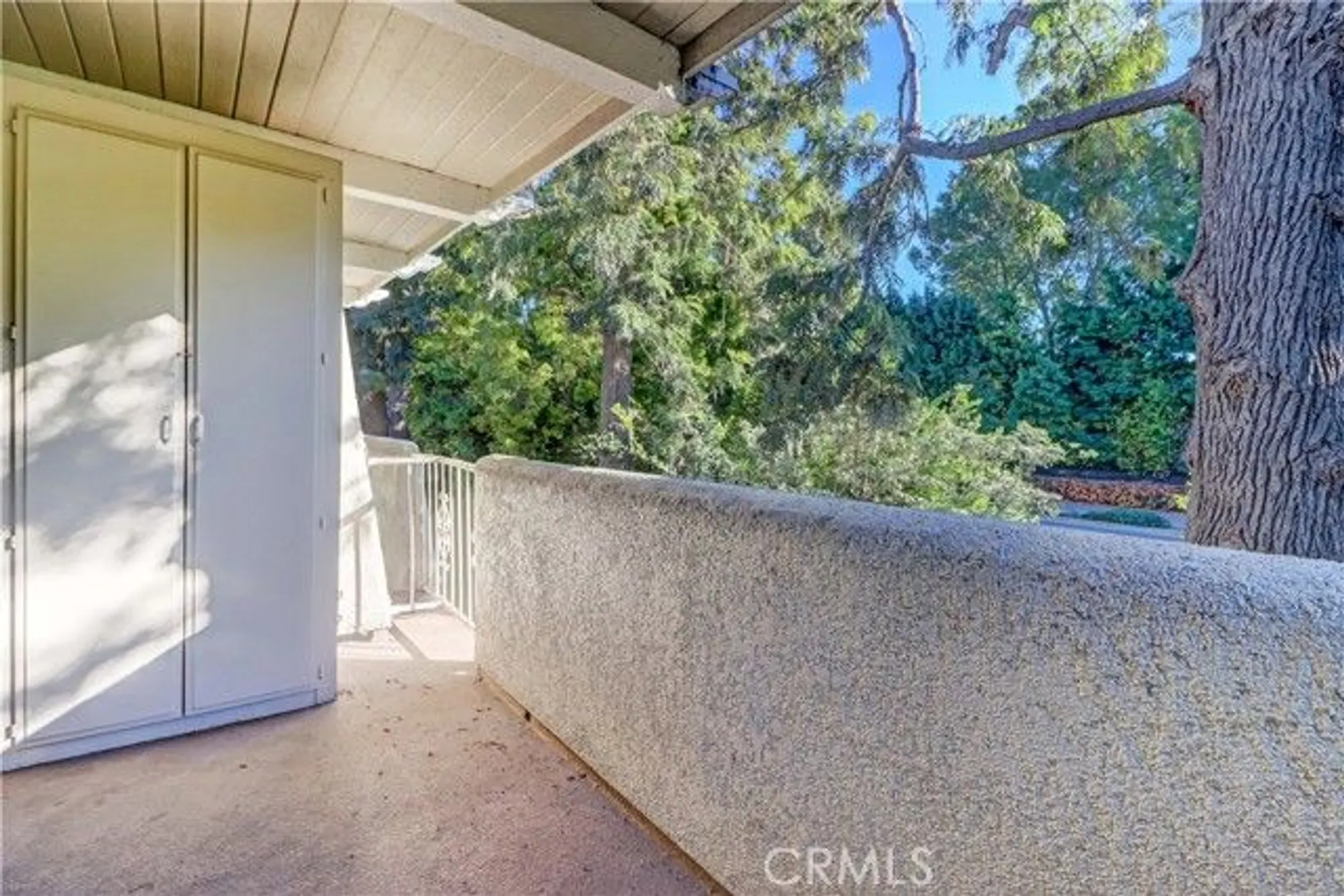 Property Slideshow image 41 of 56 | 2009 via mariposa w d, Laguna Woods, CA, 92637