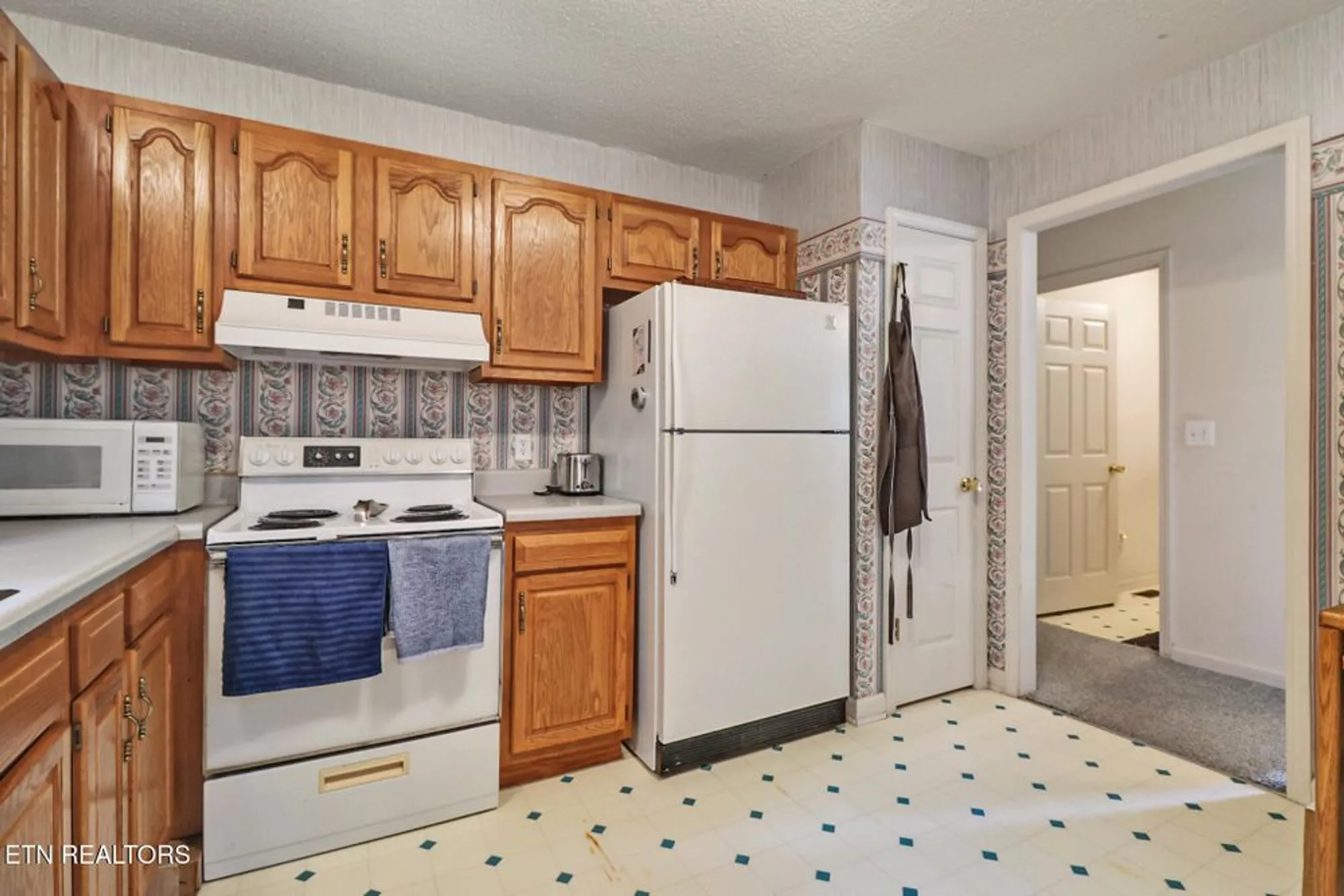 Property Slideshow image 22 of 34 | 101 ashdown ln, Crossville, TN, 38558